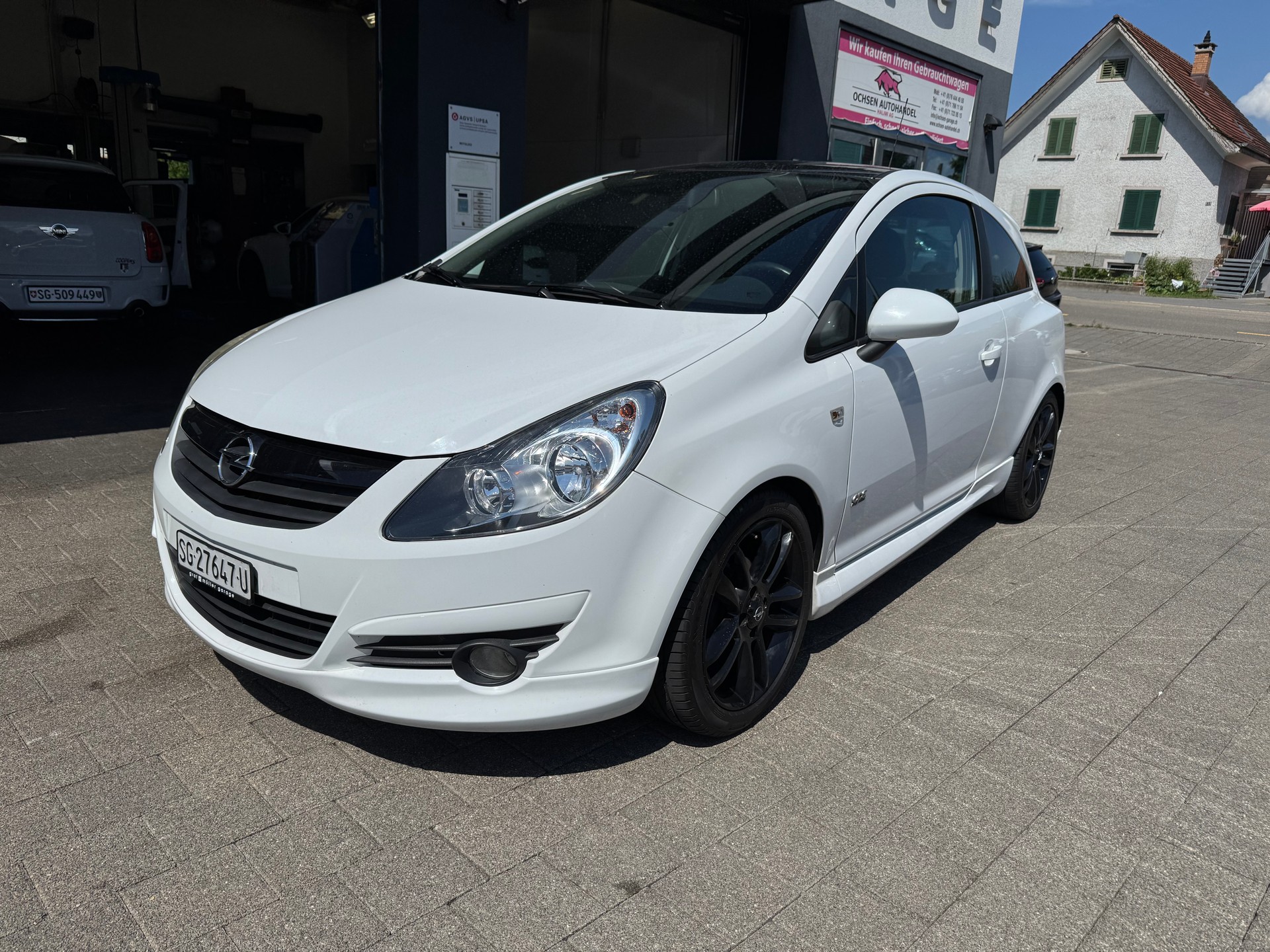 OPEL Corsa 1.4 TP Enjoy-image-0
