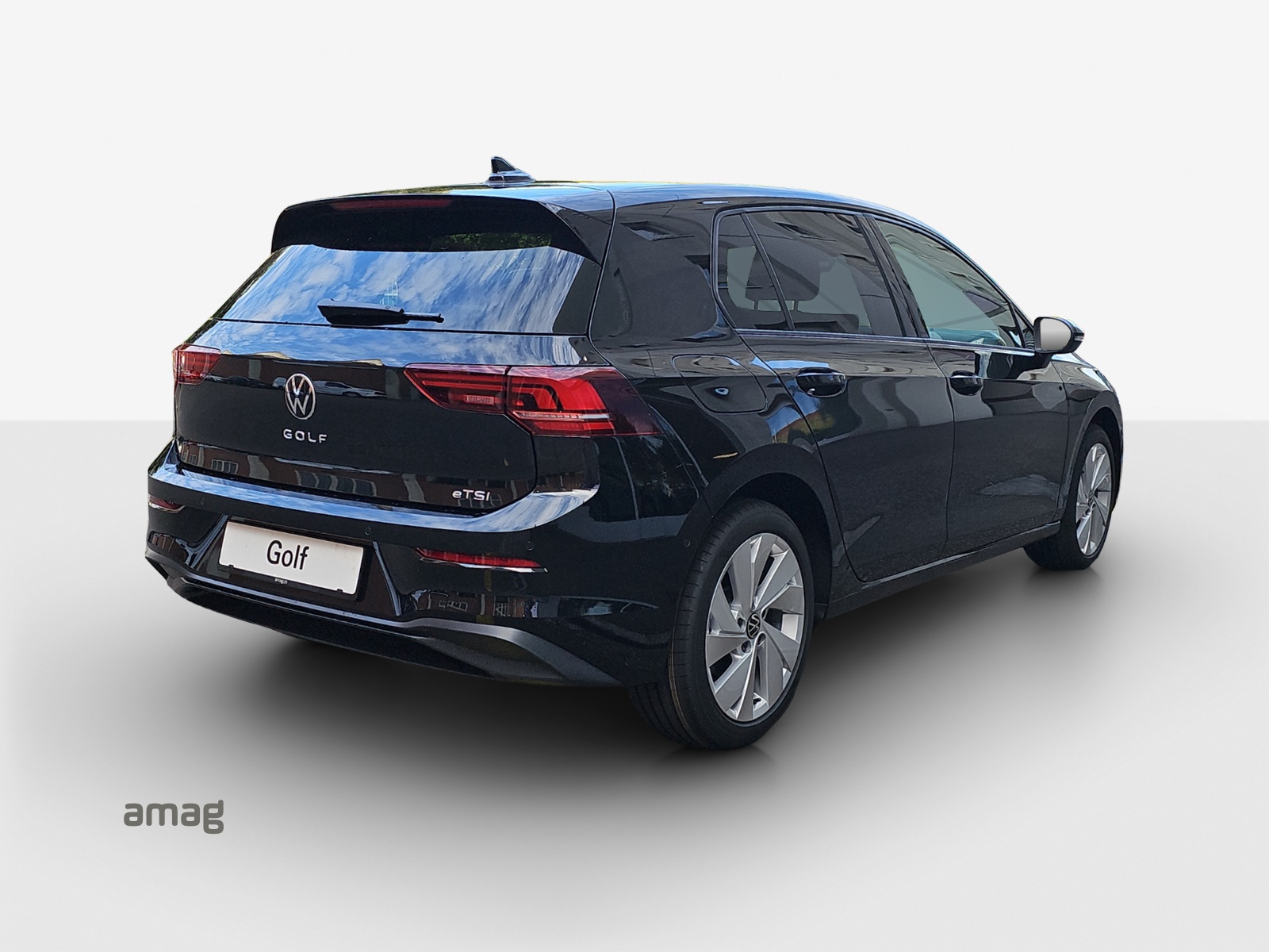 VW Golf 1.5 e TSI mHEV United DSG-image-4