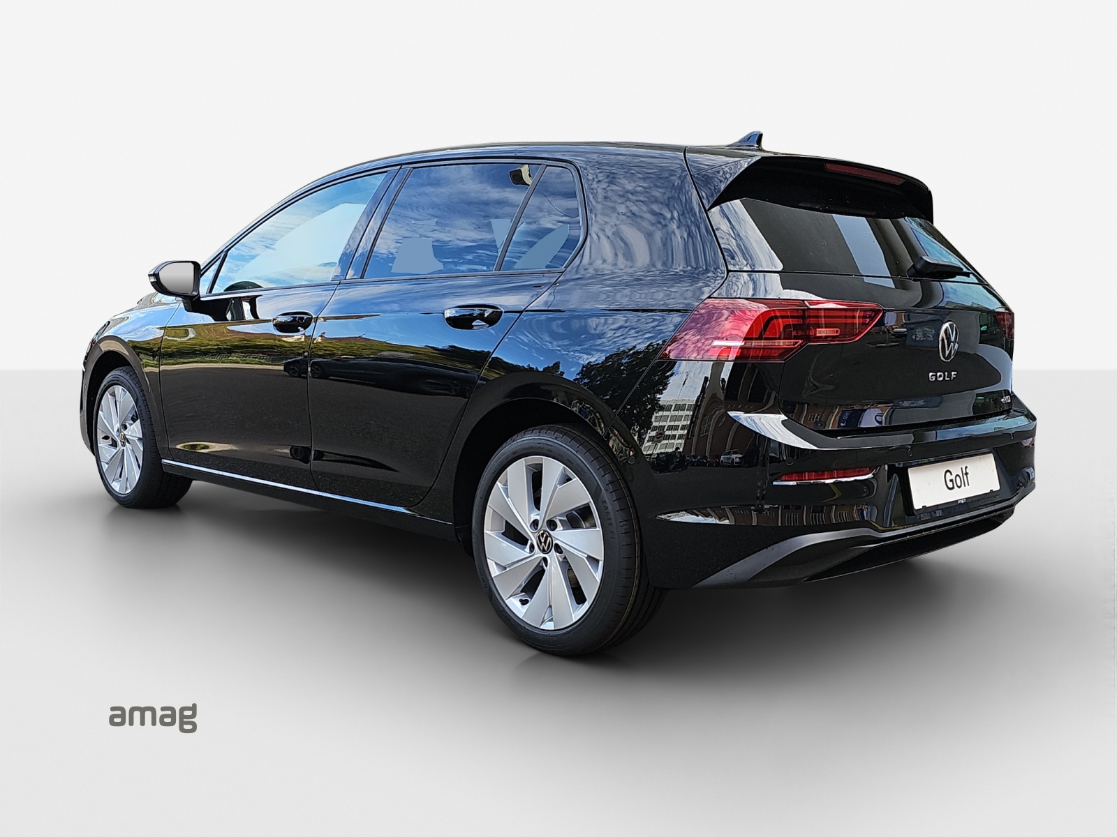 VW Golf 1.5 e TSI mHEV United DSG-image-2