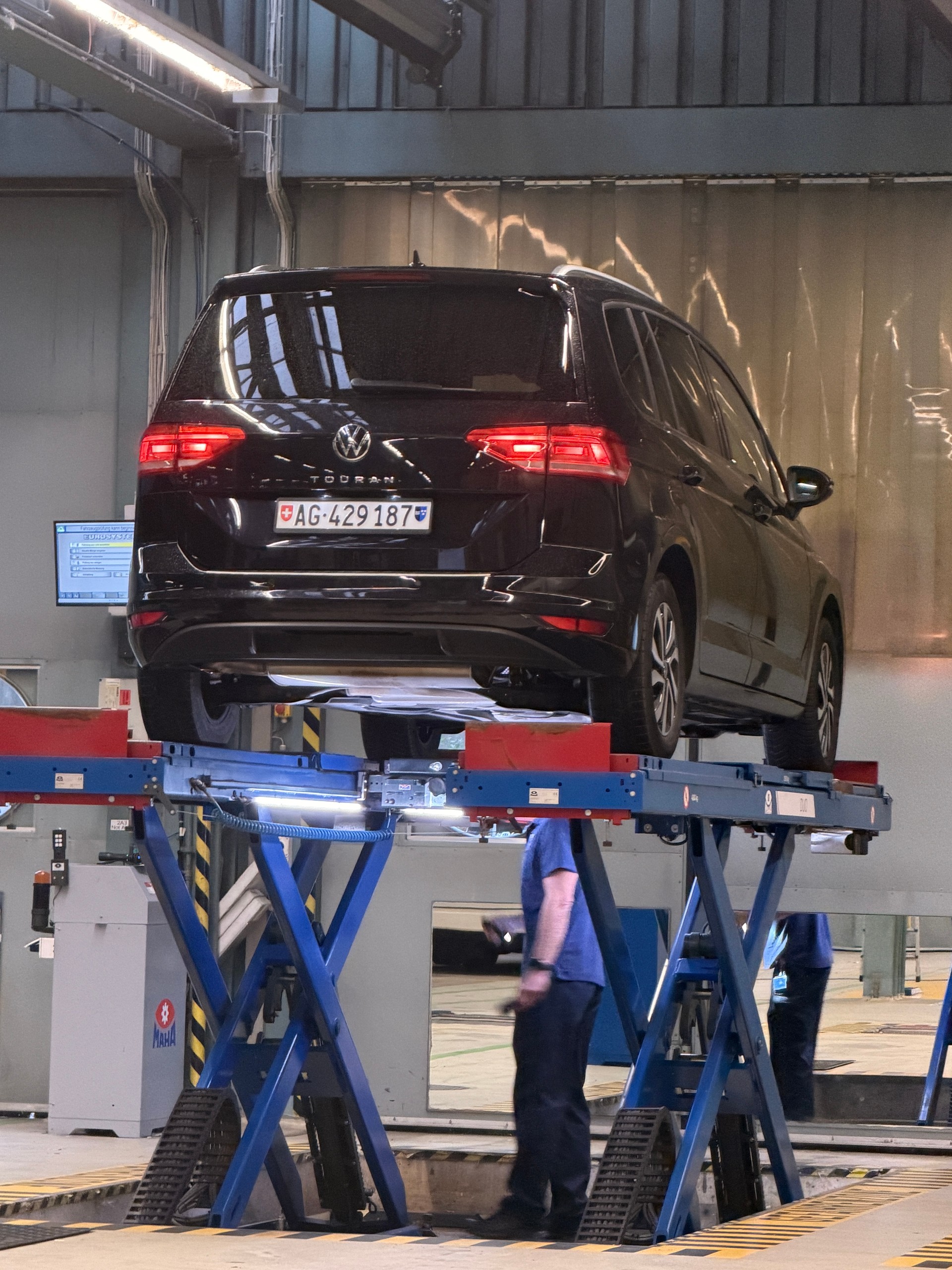 VW Active-image-5