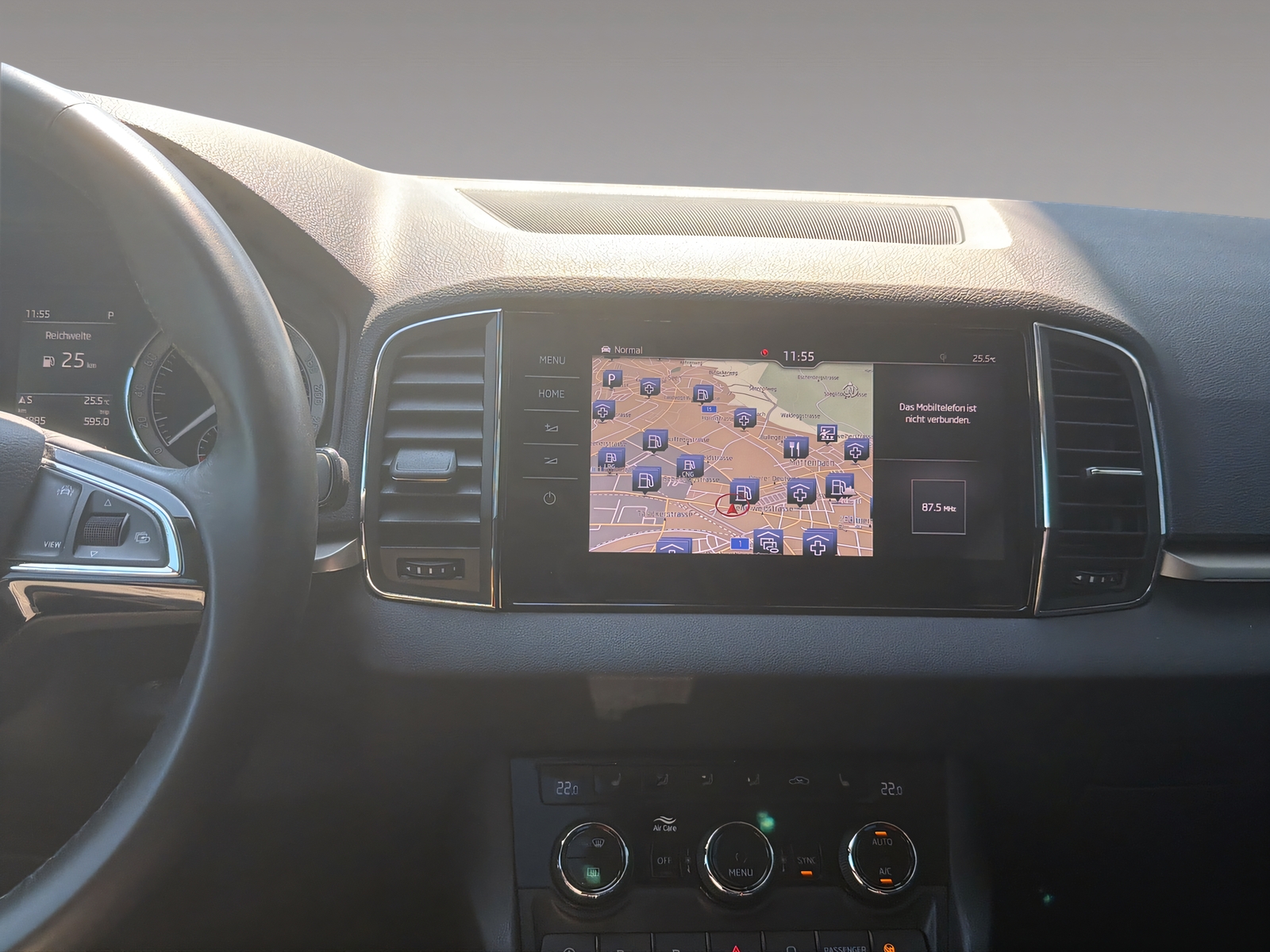 SKODA Karoq 1.5 TSI Ambition DSG-image-12