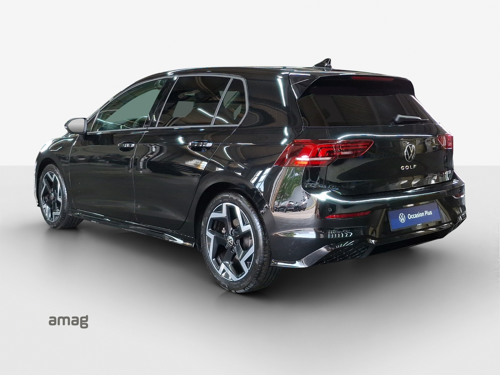 VW Golf 1.5 e TSI mHEV R-Line DSG-showroom-element-2
