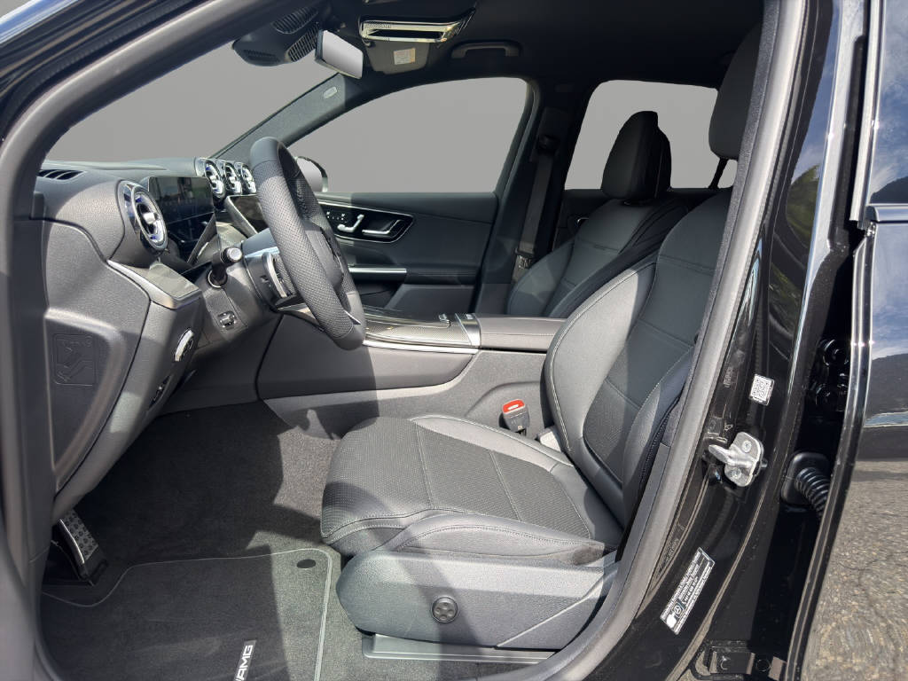 MERCEDES-BENZ GLC 220 d AMG Line 4matic-image-6