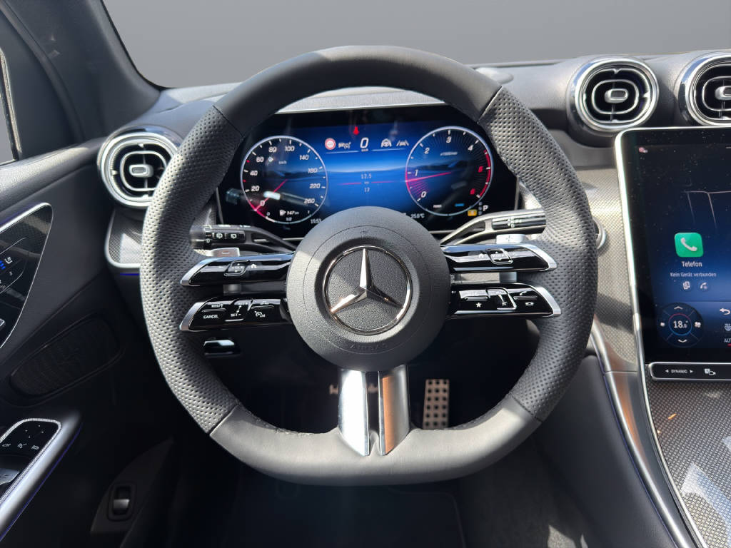 MERCEDES-BENZ GLC 220 d AMG Line 4matic-image-9