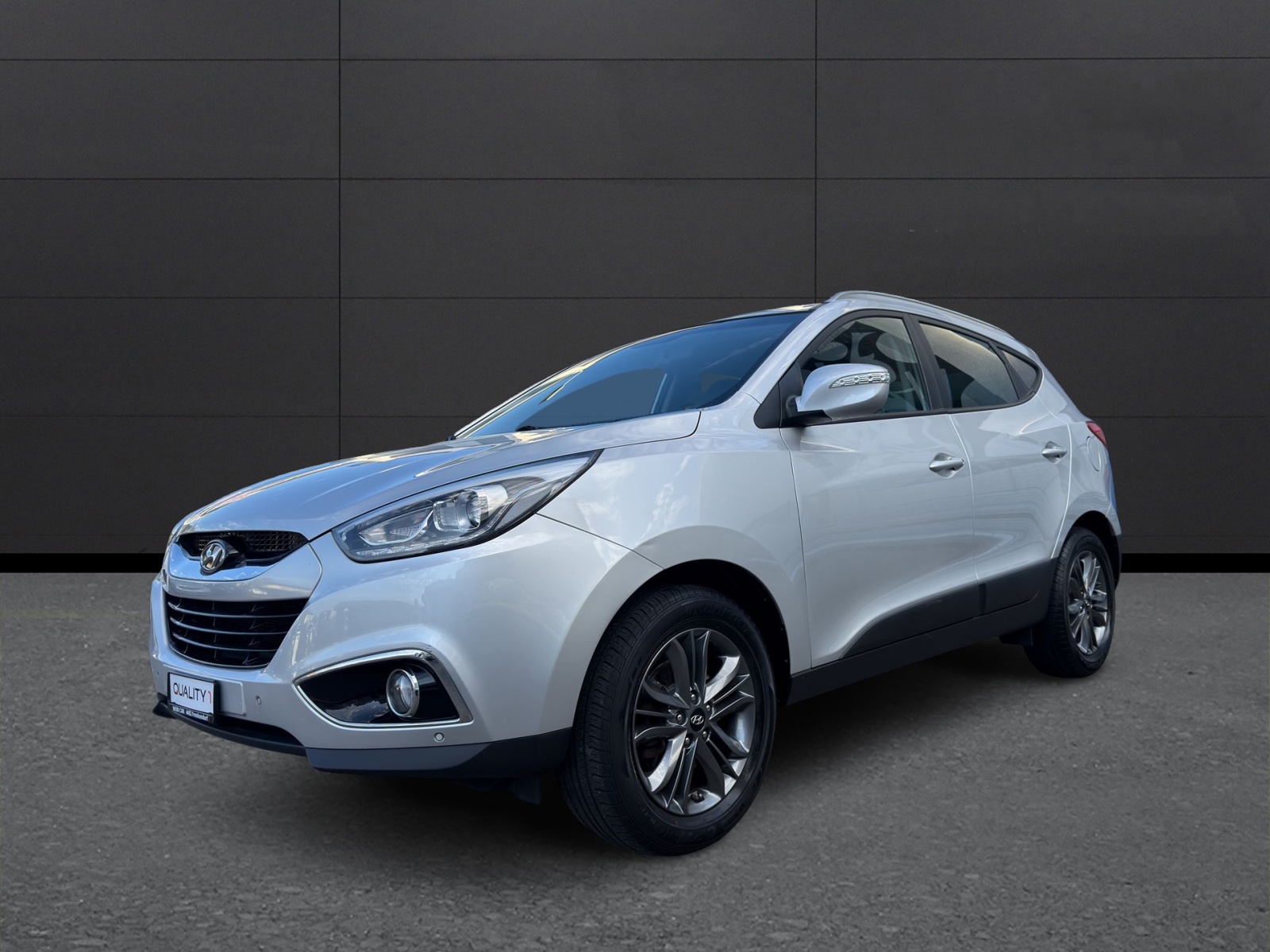 HYUNDAI iX 35 2.0 GDI Style 4WD Automatic-image-0