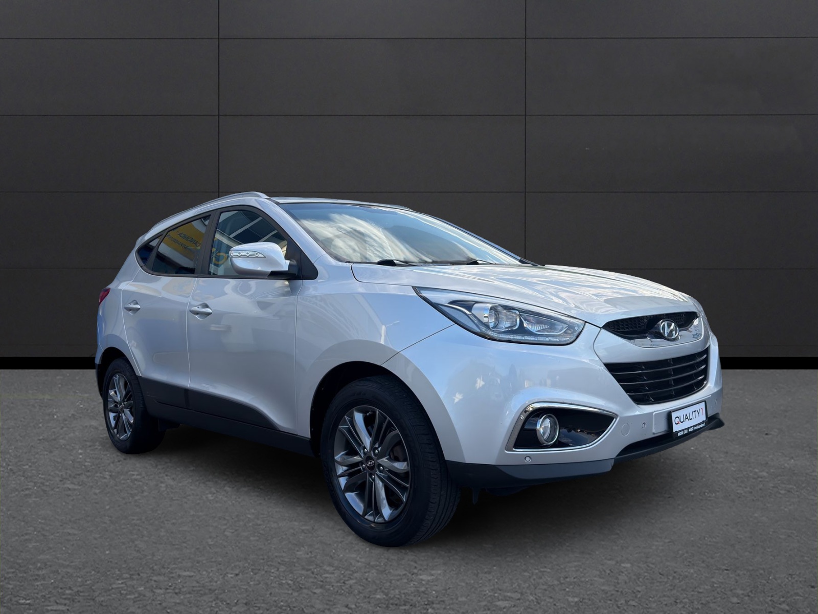 HYUNDAI iX 35 2.0 GDI Style 4WD Automatic-image-6