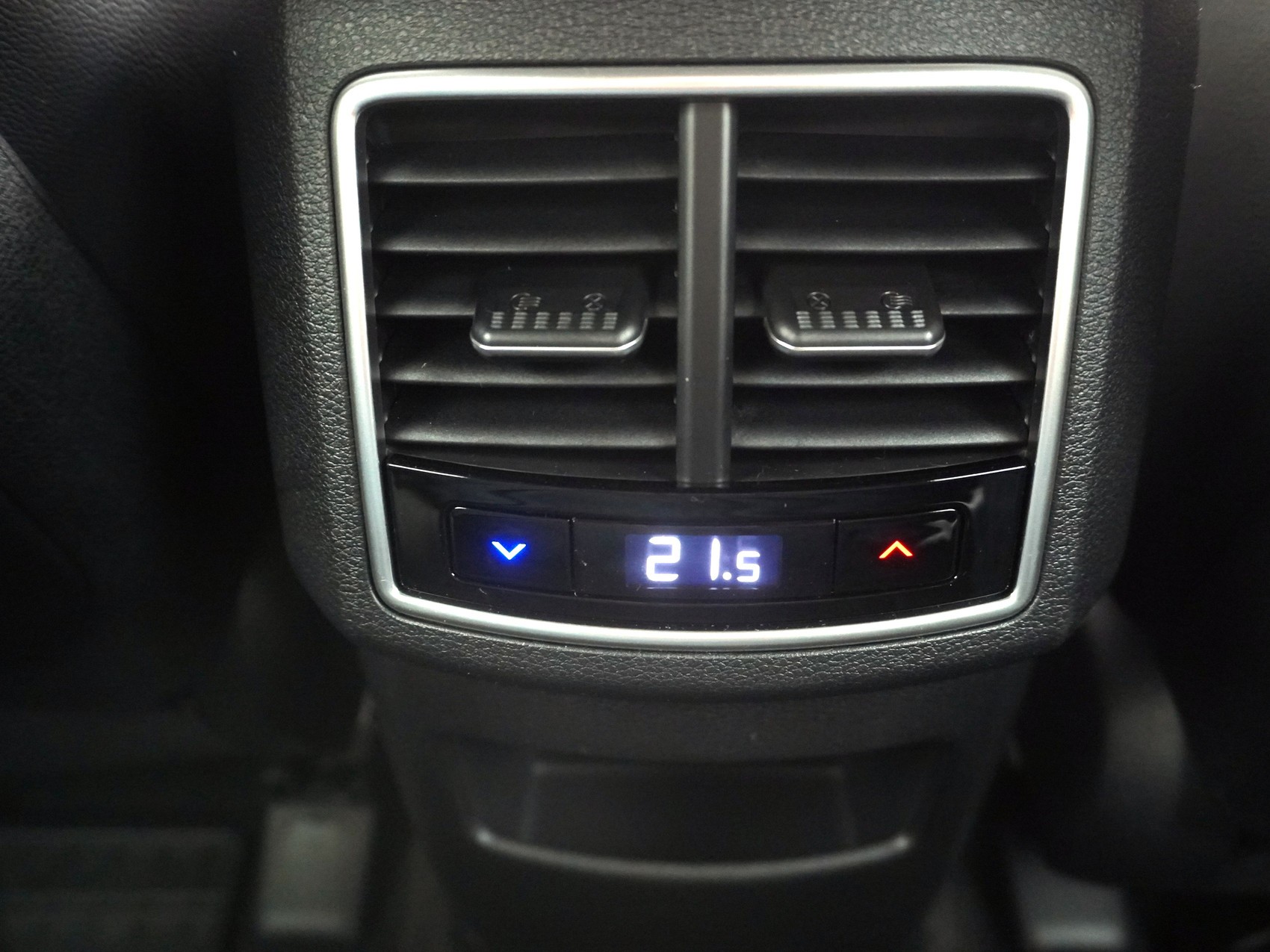 KIA Sportage 1.6 T-GDi PHEV GT-Line 4x4-image-24