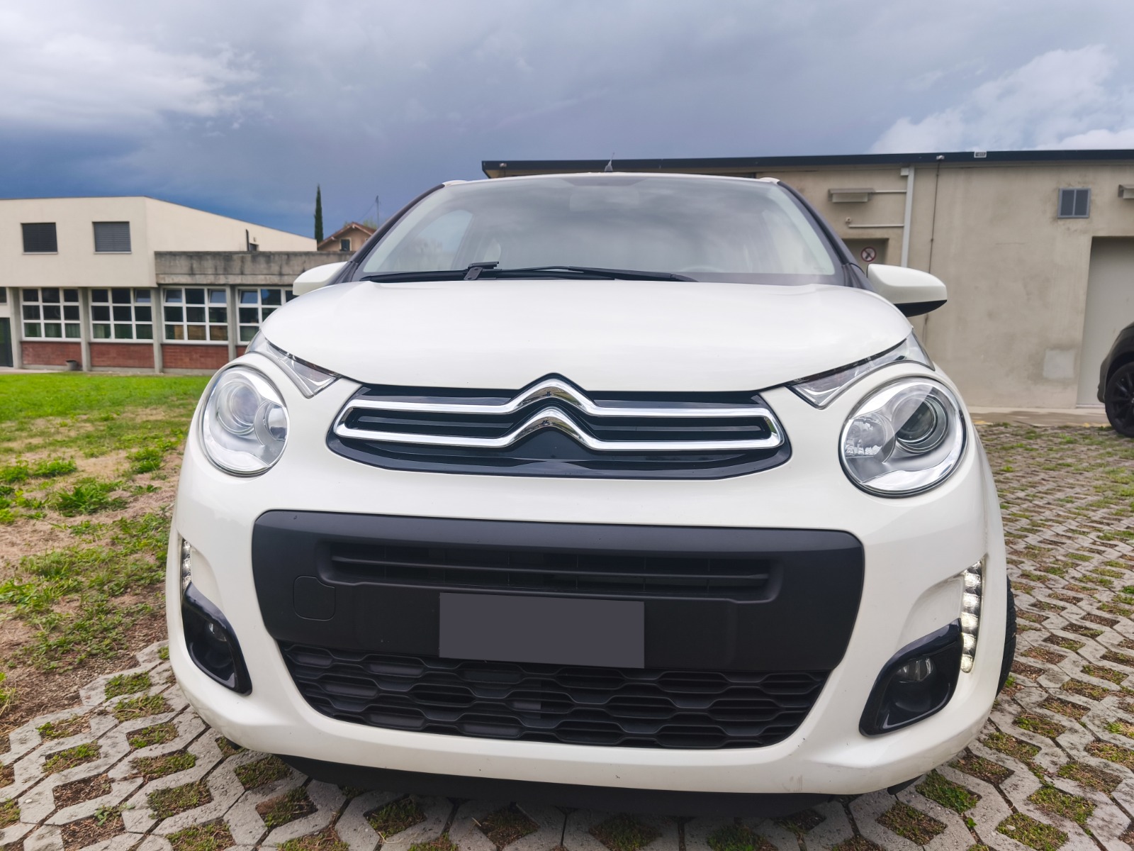 CITROEN C1 1.0 VTi Feel S&S-image-2