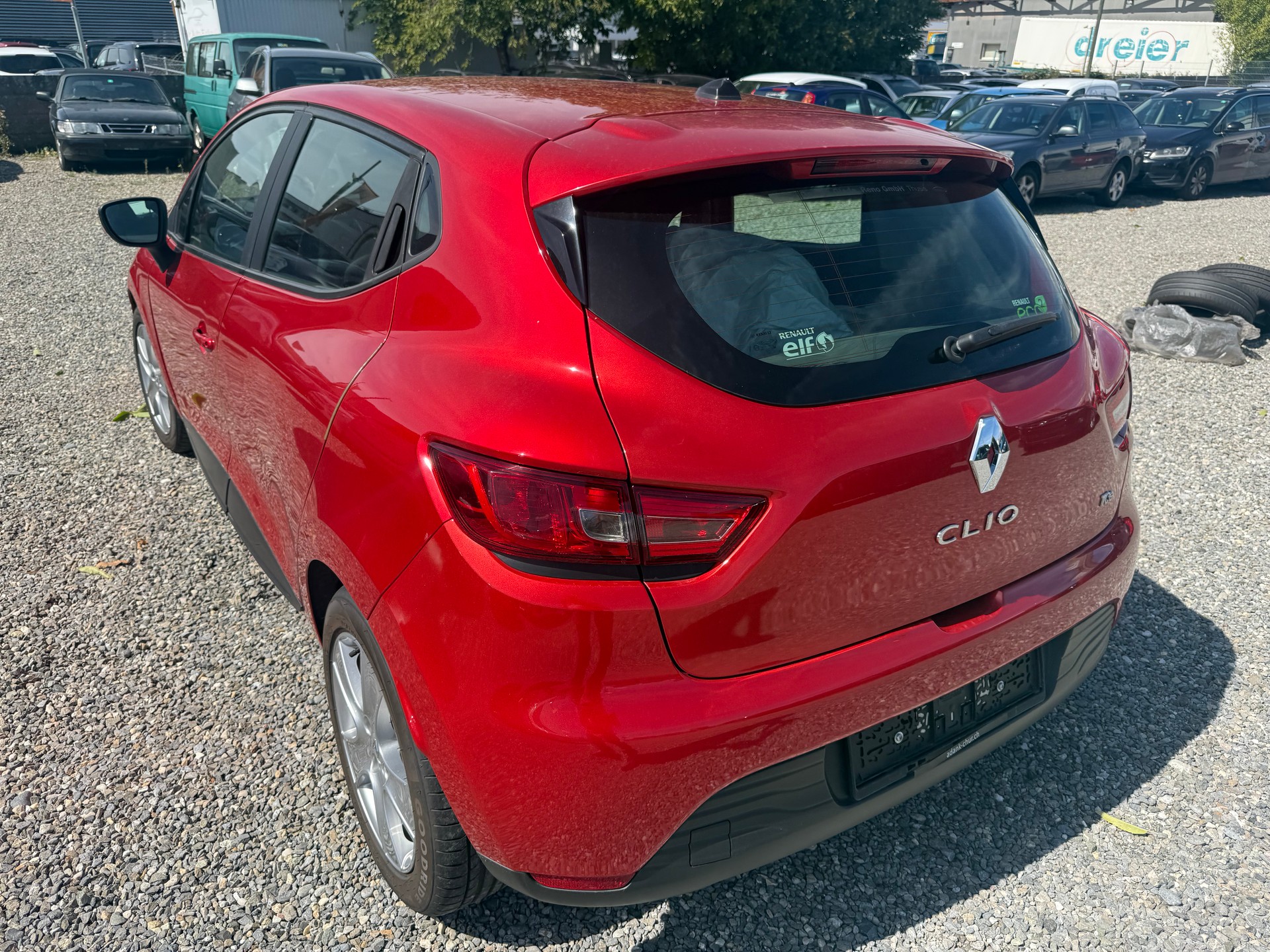 RENAULT Clio 0.9 12V Dynamique-image-2
