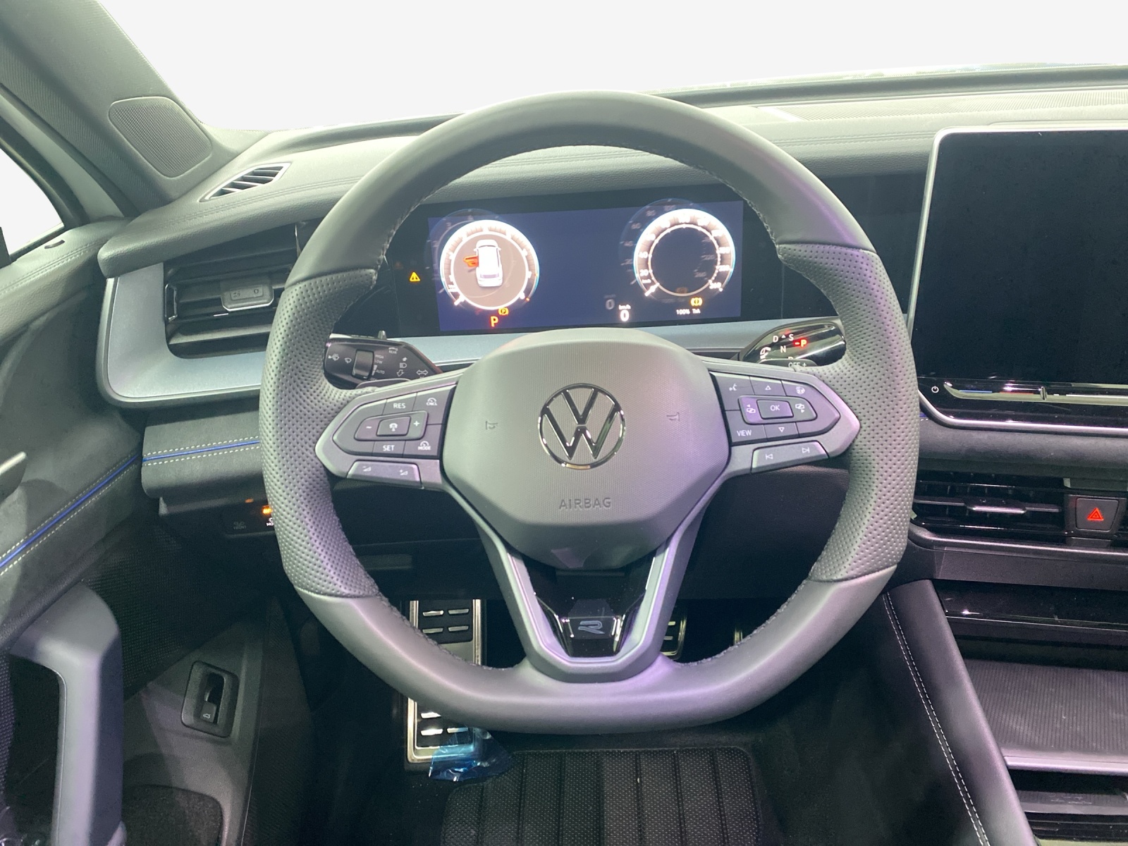 VW Tayron 2.0 TSI R-Line DSG 4Motion-image-9