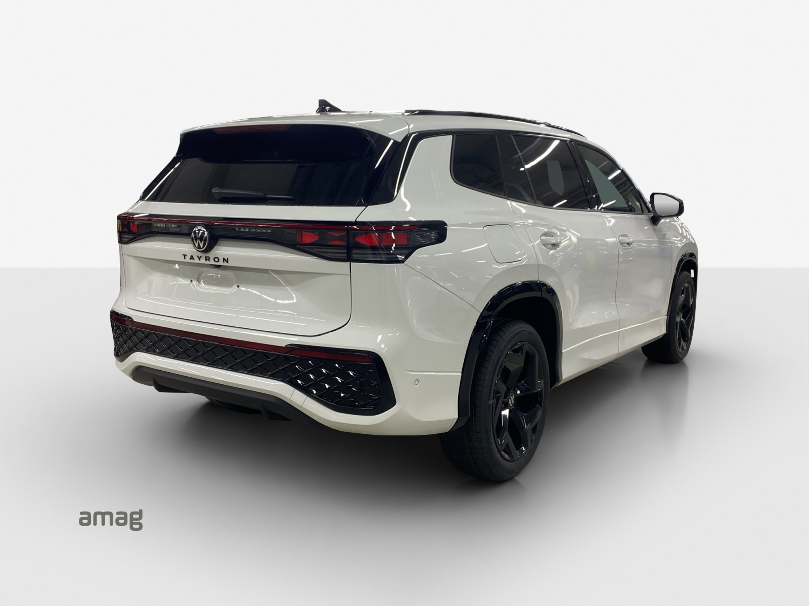 VW Tayron 2.0 TSI R-Line DSG 4Motion-image-4