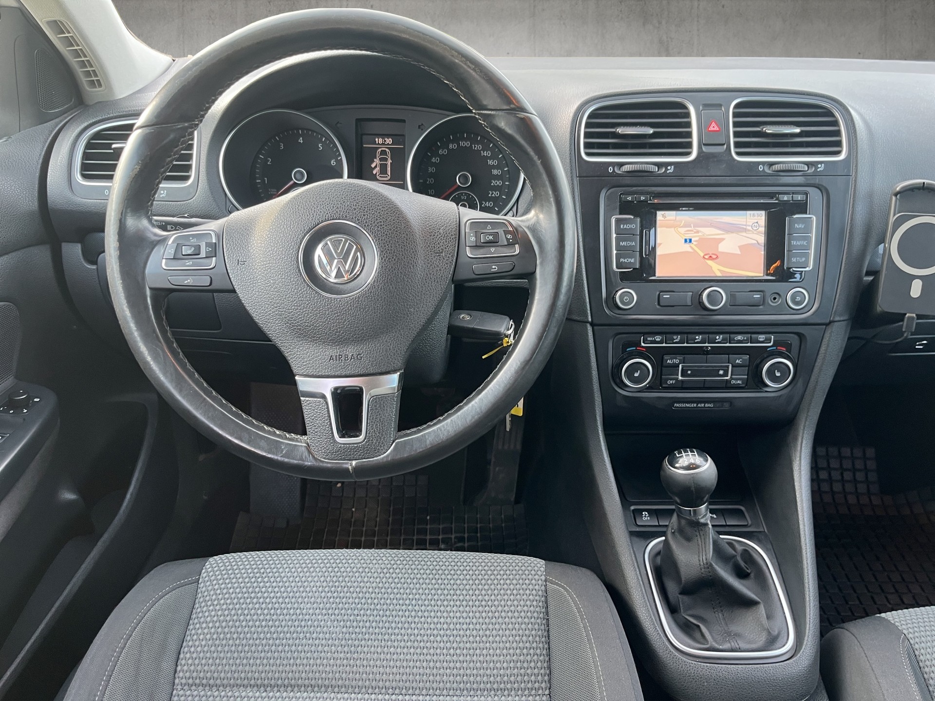 VW Golf Variant 1.4 TSI Comfortline-image-8