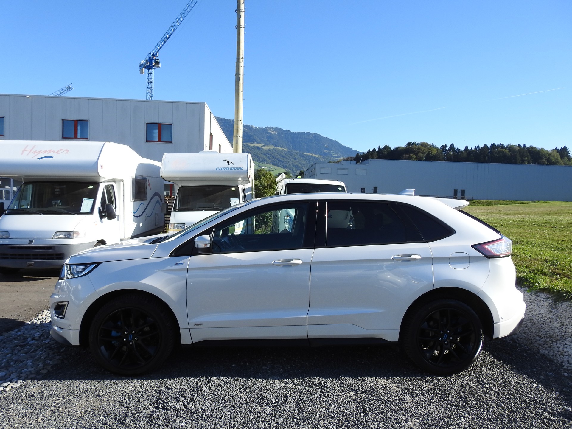 FORD Edge 2.0 TDCi ST-Line 4WD PowerShift-image-3