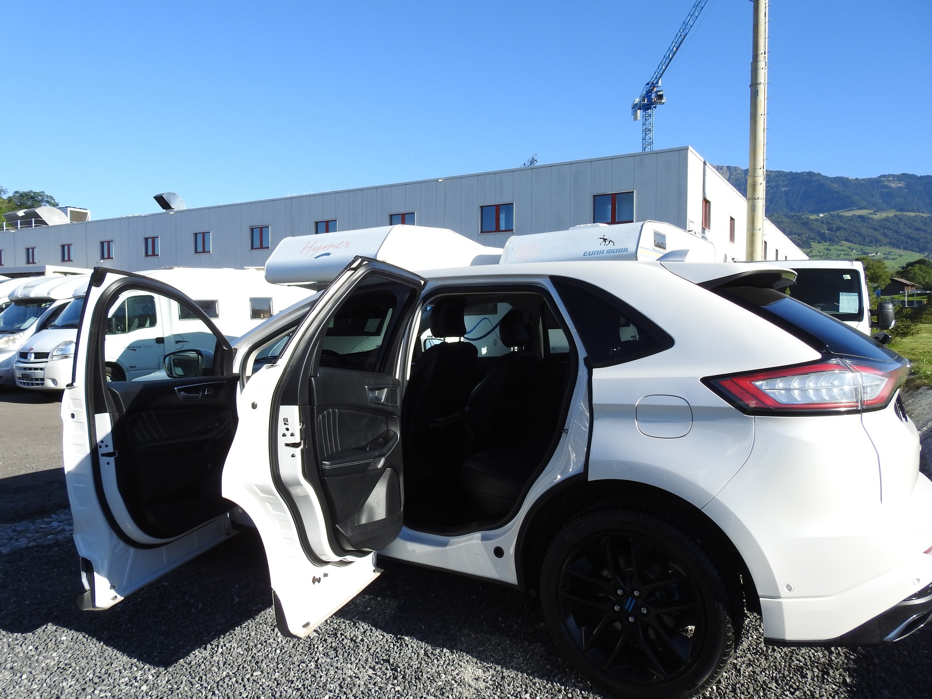 FORD Edge 2.0 TDCi ST-Line 4WD PowerShift-image-17
