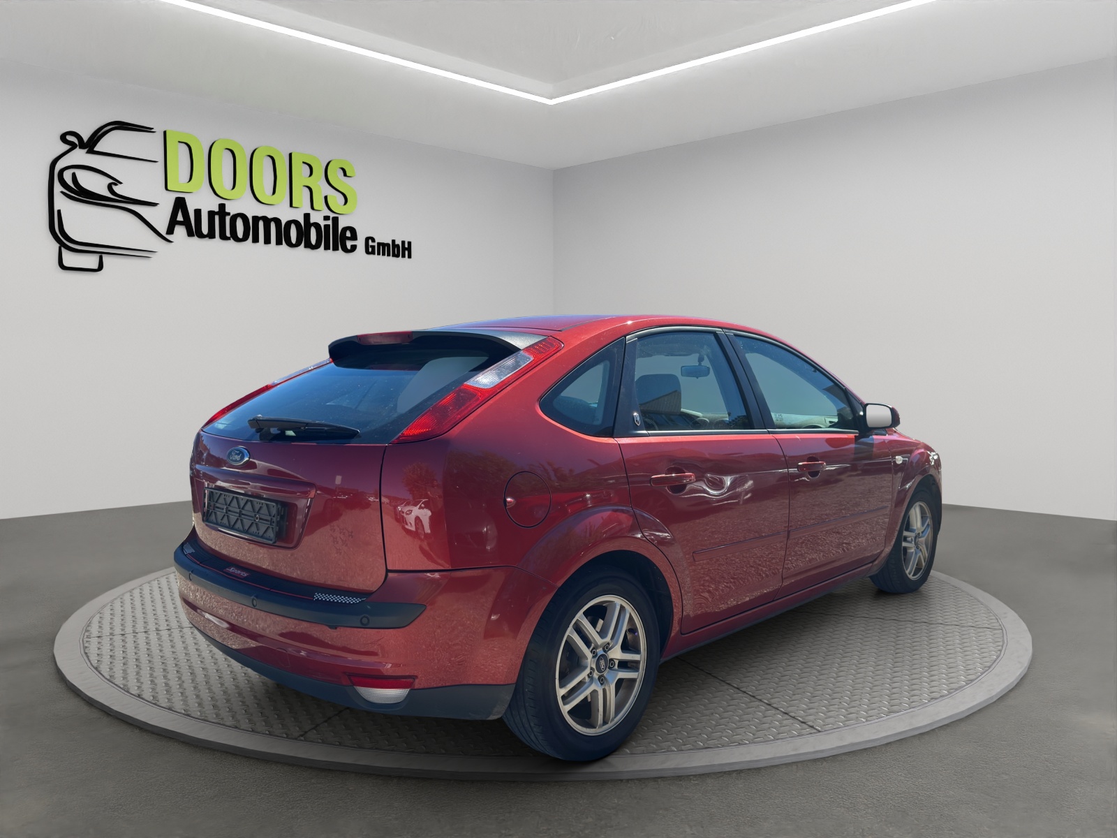 FORD Focus 2.0i Titanium-image-4