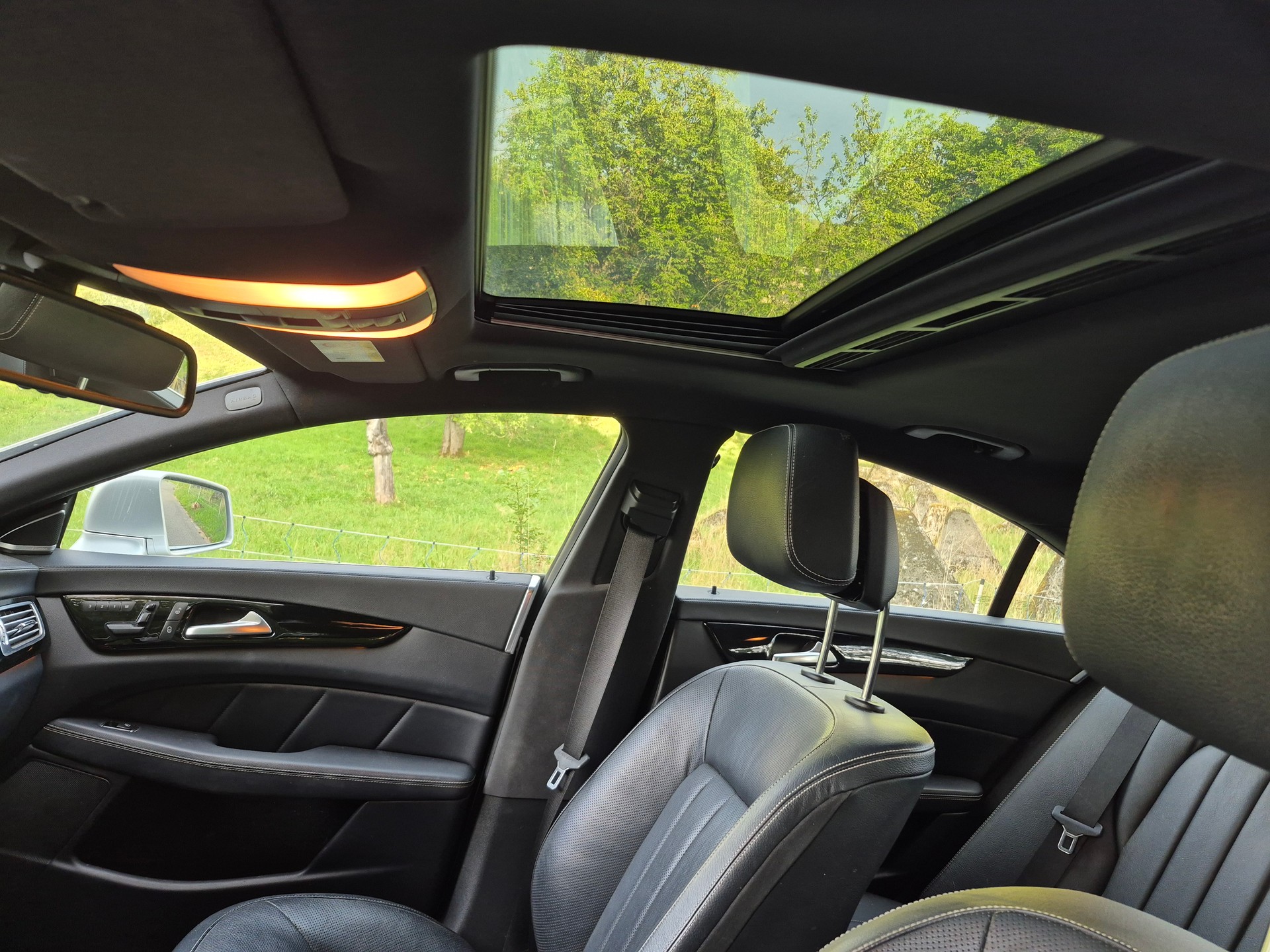 MERCEDES-BENZ CLS 350 CDI Executive 4Matic 7G-Tronic-image-7