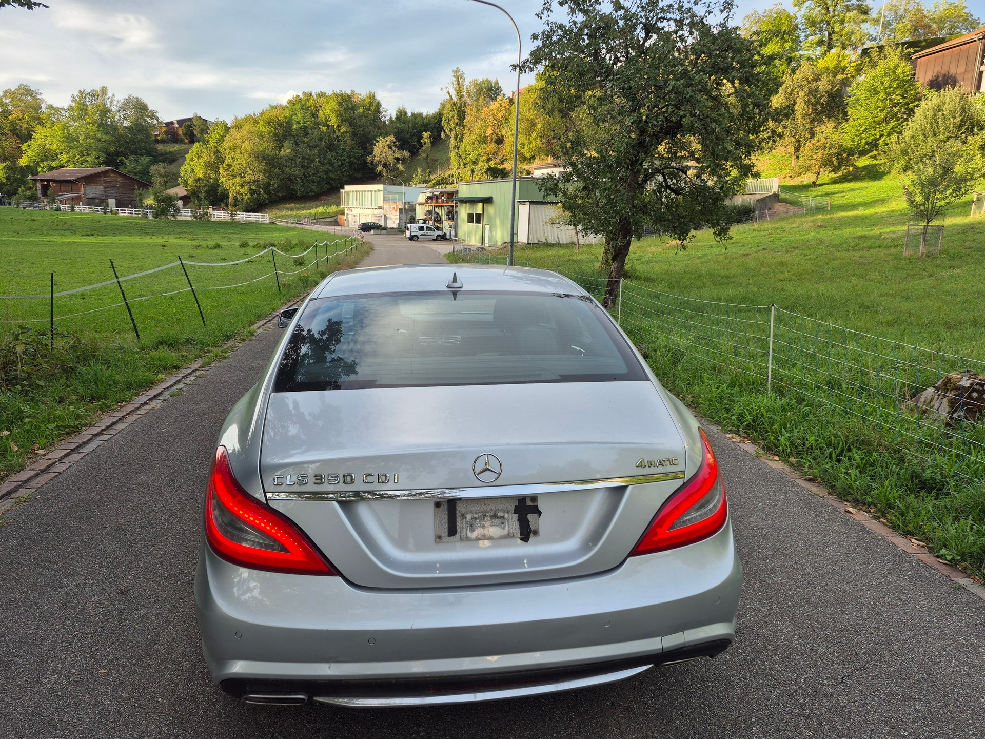 MERCEDES-BENZ CLS 350 CDI Executive 4Matic 7G-Tronic-image-4