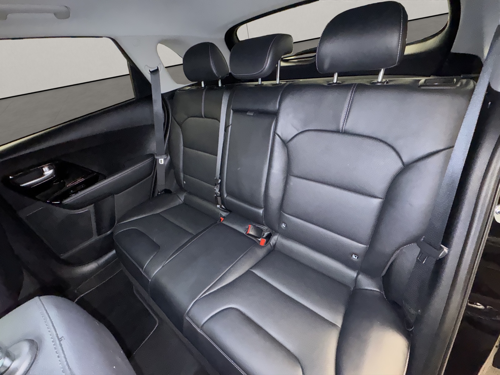 KIA Niro 1.6 GDi Hybrid Style-image-11