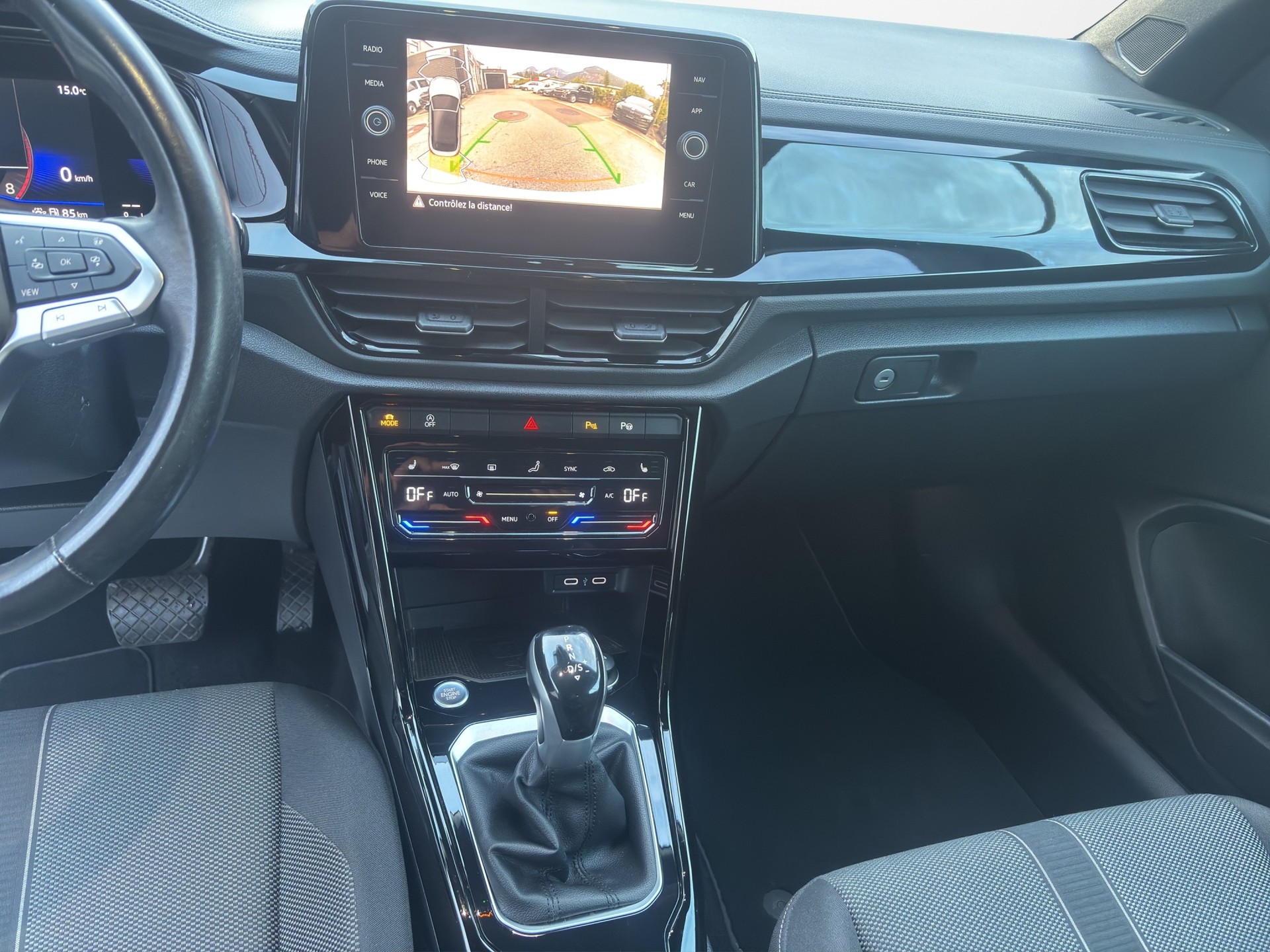 VW T-Roc Cabriolet 1.5 TSI EVO Style DSG-image-12