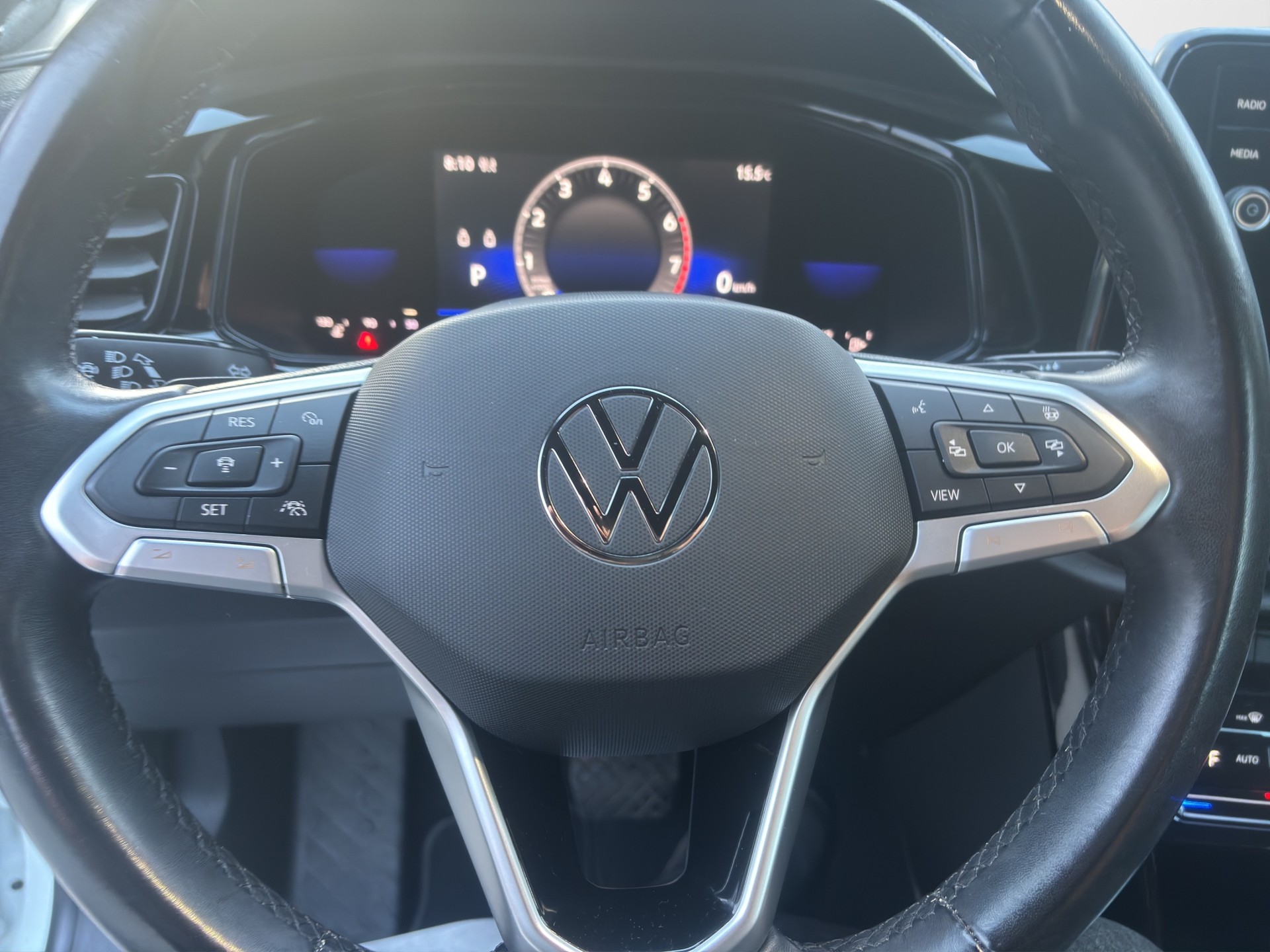 VW T-Roc Cabriolet 1.5 TSI EVO Style DSG-image-9