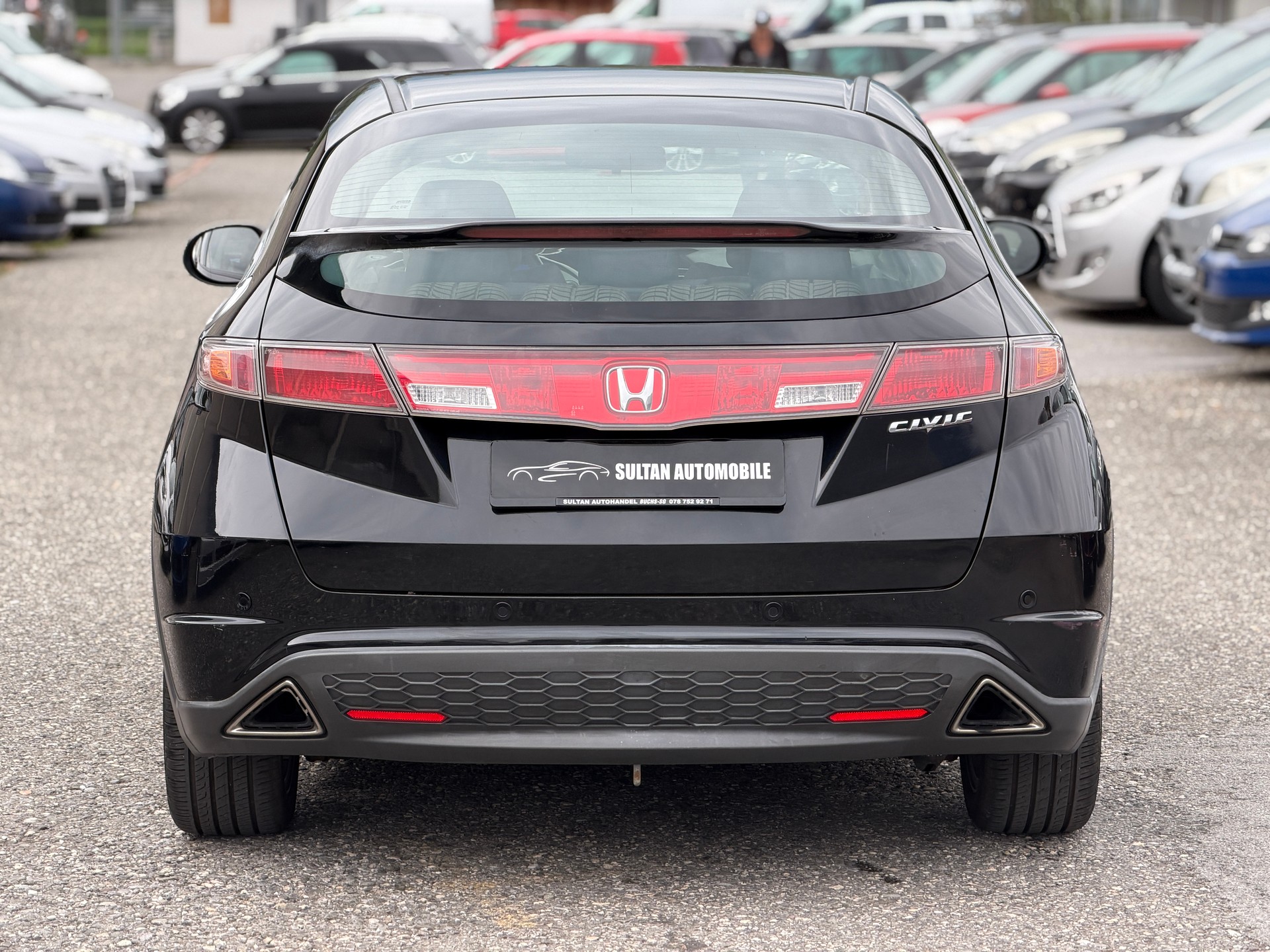 HONDA Civic 1.8i Comfort-image-4