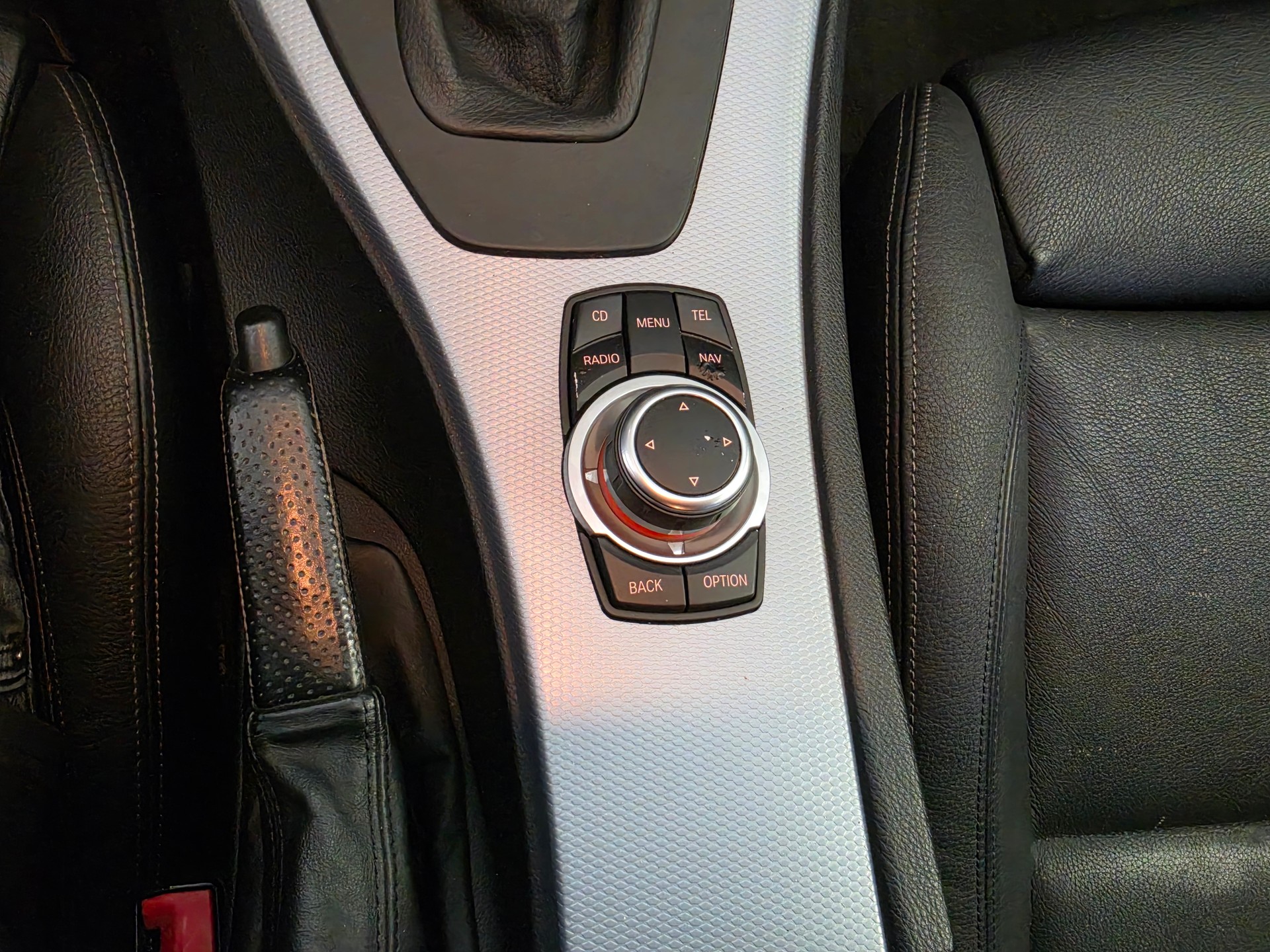 BMW 335i xDrive Touring Steptronic M SPORTPAKET-image-12