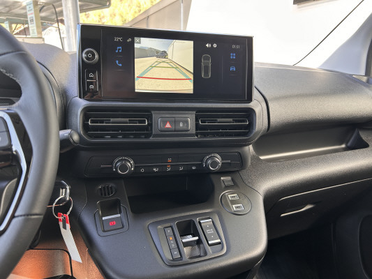 TOYOTA Proace City Van 1.5D ActL-image-10