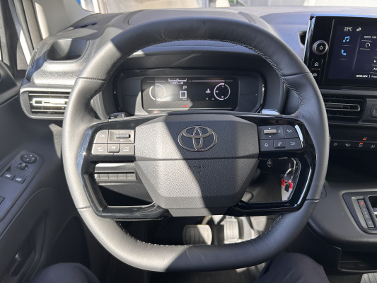 TOYOTA Proace City Van 1.5D ActL-image-9