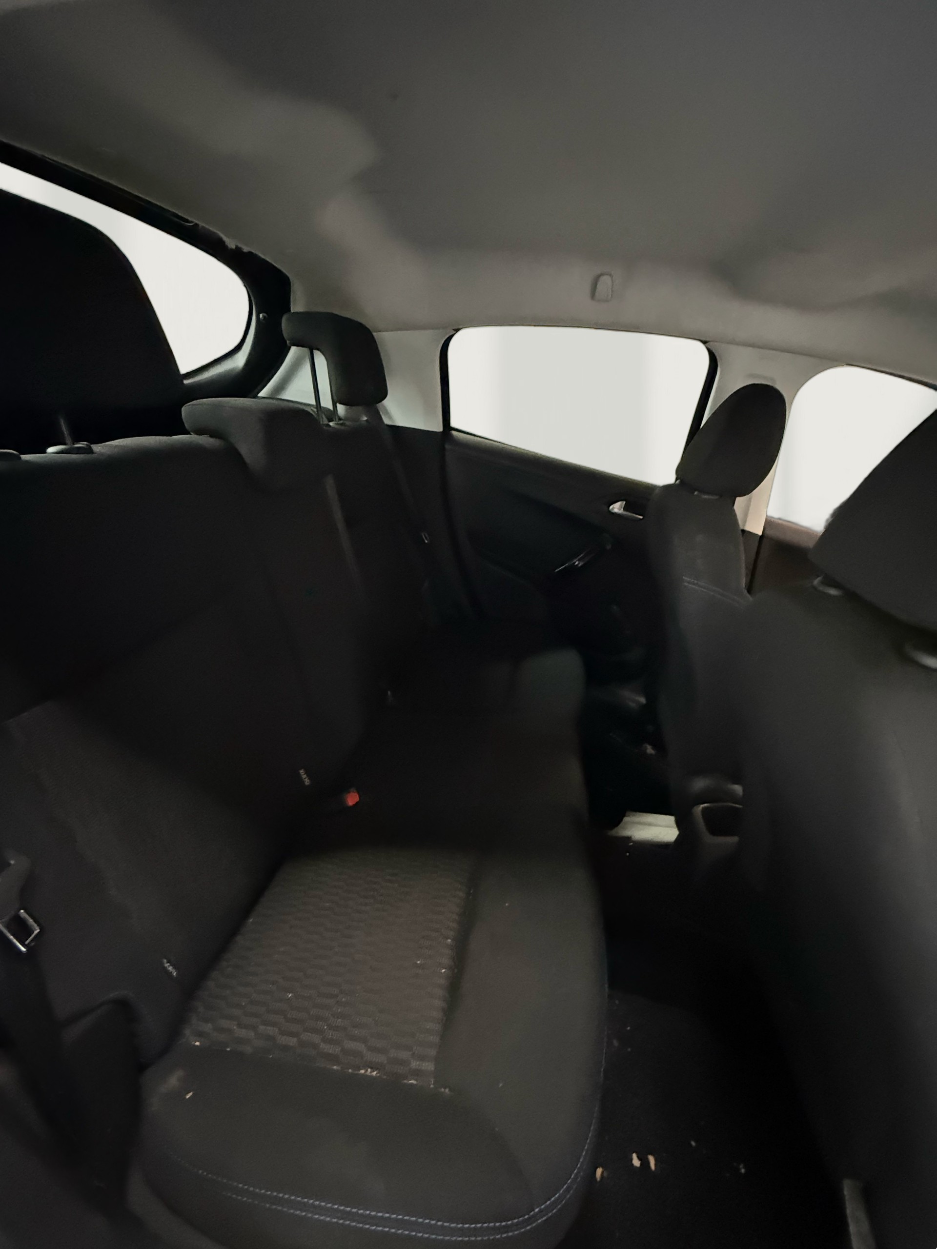 PEUGEOT 208 1.5 BlueHDi Active-image-6