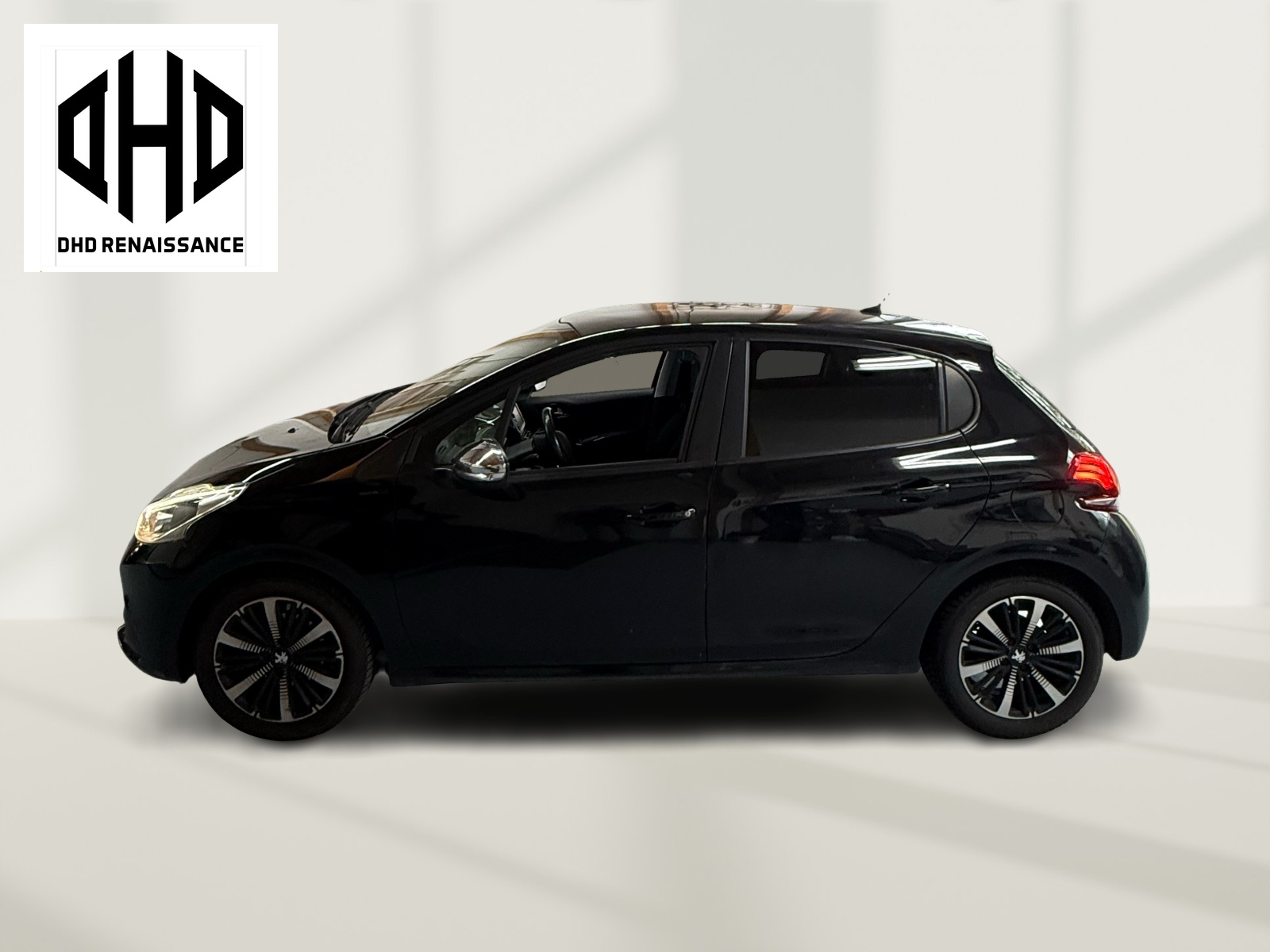 PEUGEOT 208 1.5 BlueHDi Active-image-1