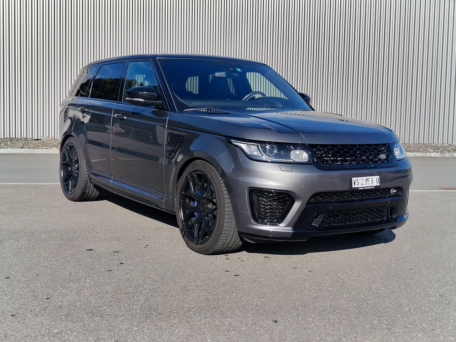 LAND ROVER Range Rover Sport 5.0 V8 SVR-image-0