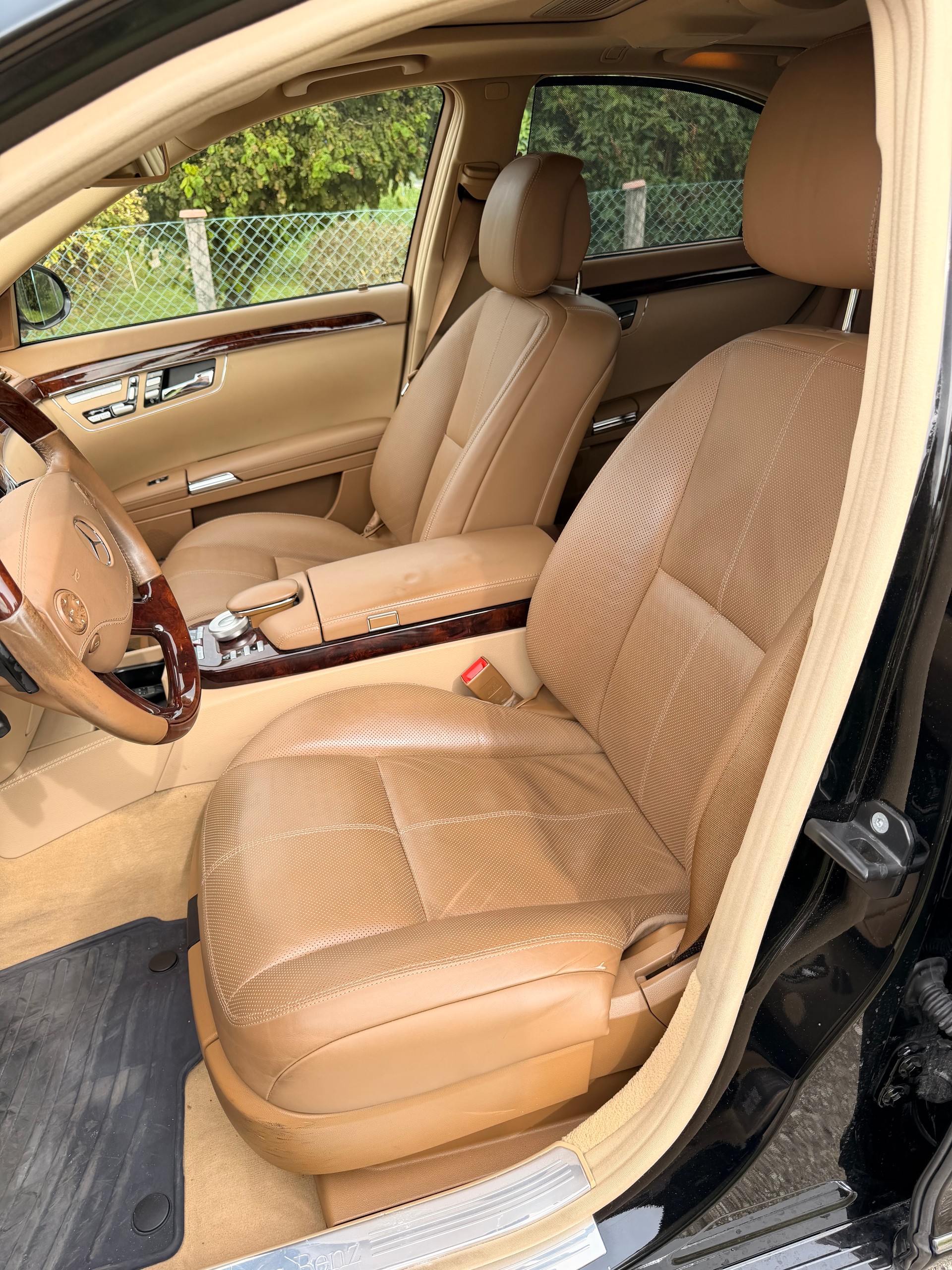 MERCEDES-BENZ S 500 4Matic 7G-Tronic-image-9
