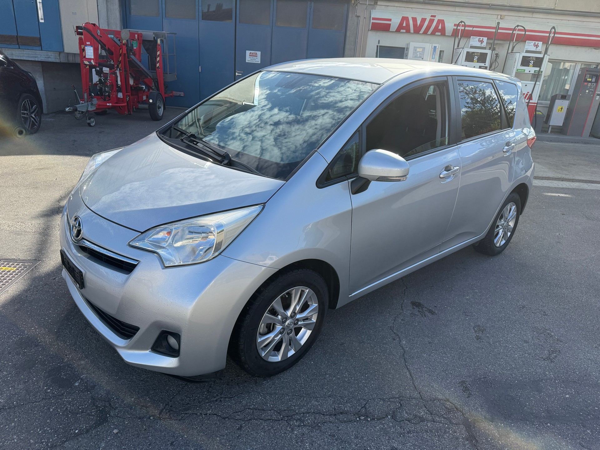 TOYOTA Verso-S 1.33 Linea Sol Multidrive S-image-1