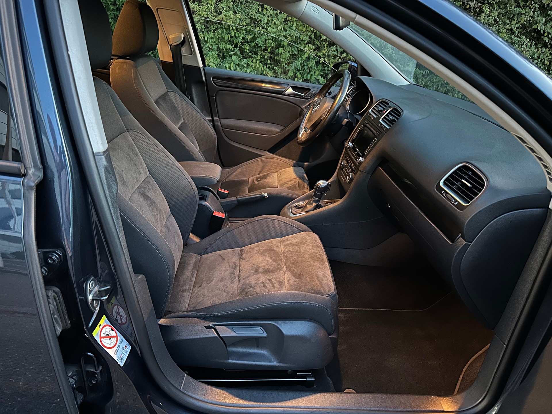 VW Golf 1.2 TSI Team DSG-image-9