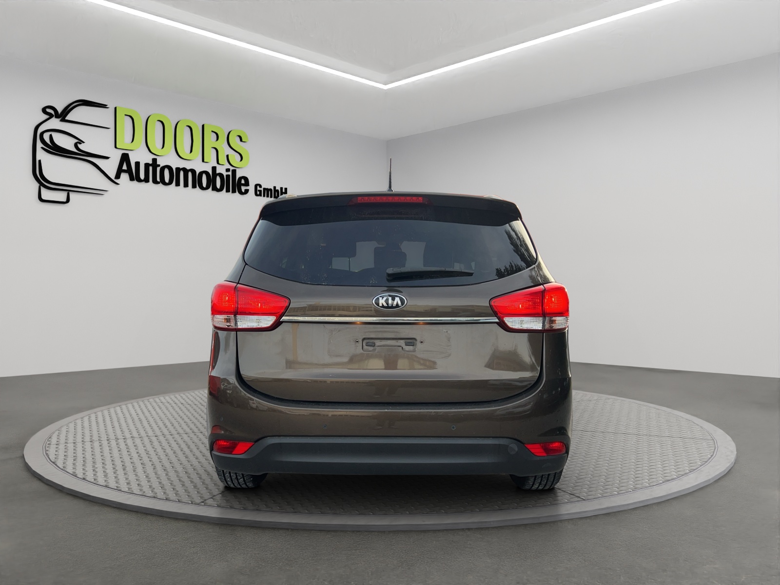 KIA Carens 1.7 CRDi Style-image-4