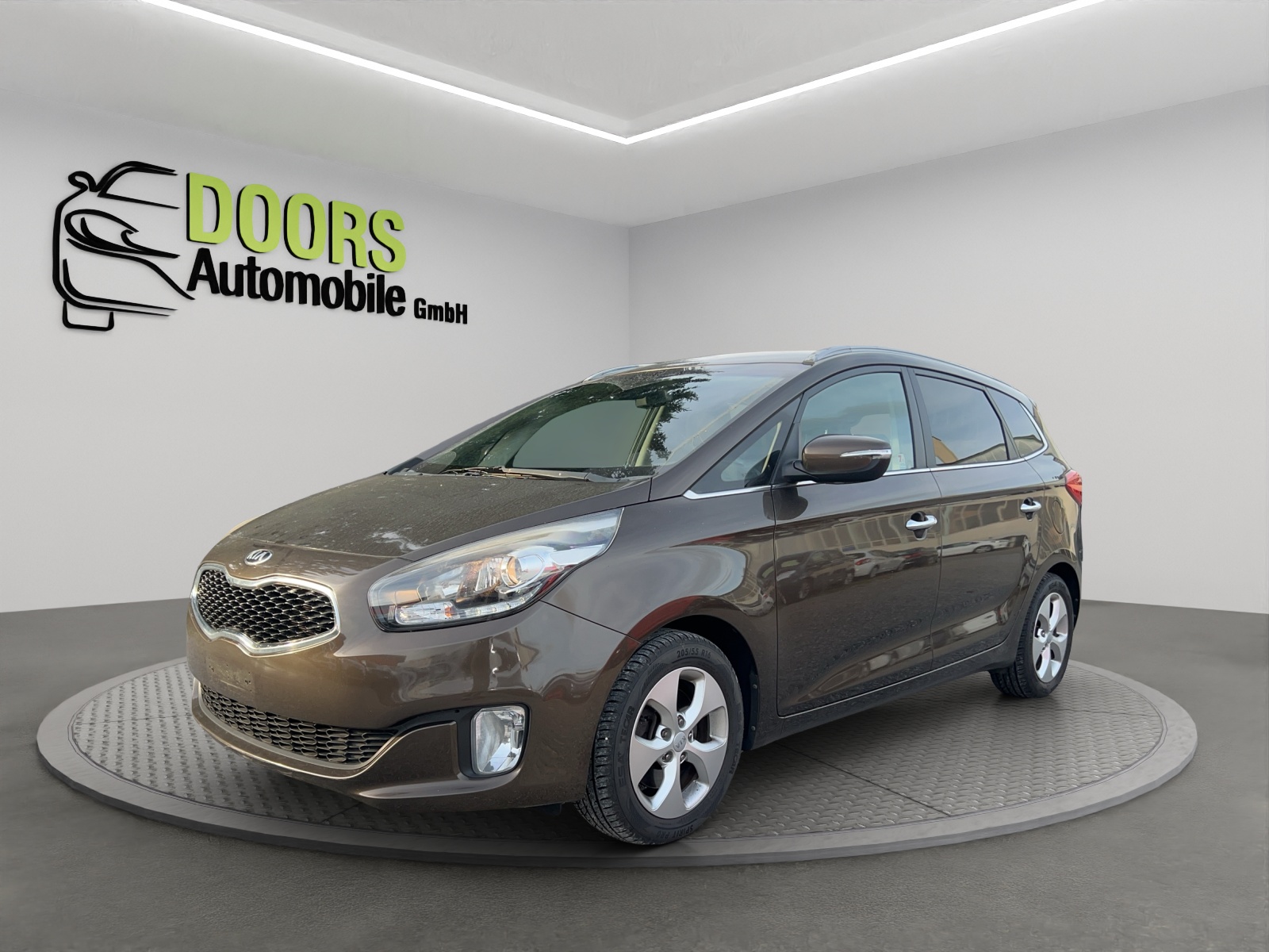 KIA Carens 1.7 CRDi Style-image-2