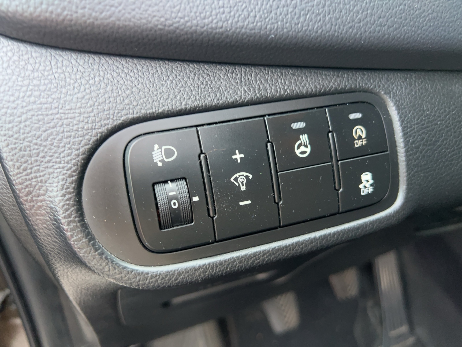 KIA Carens 1.7 CRDi Style-image-13