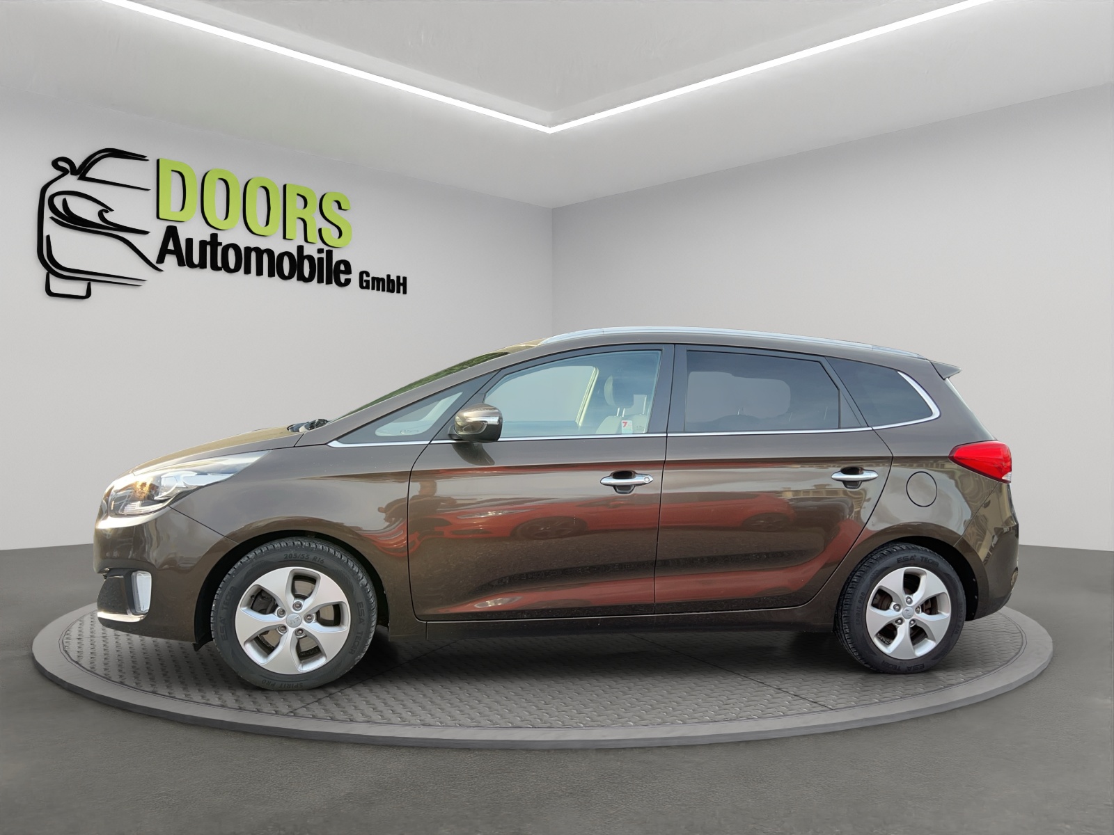 KIA Carens 1.7 CRDi Style-image-5
