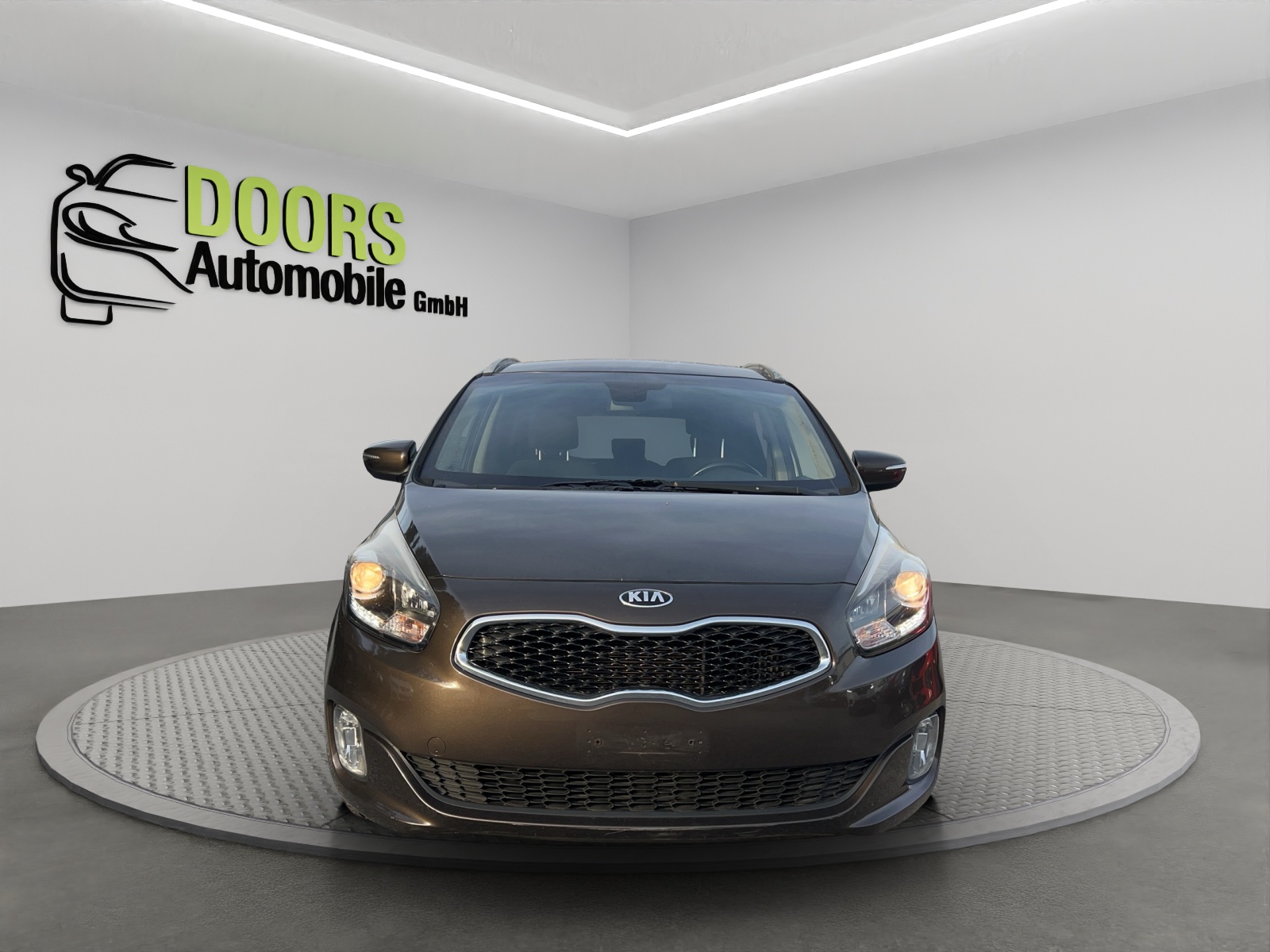KIA Carens 1.7 CRDi Style-image-1
