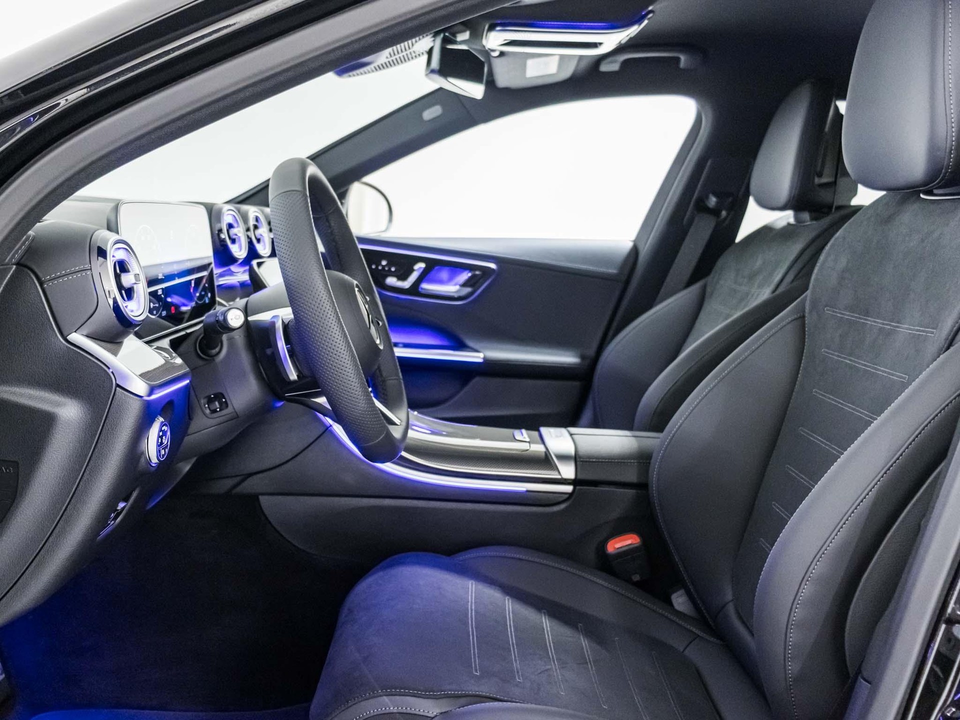 MERCEDES-BENZ C 220 d 4MATIC Swiss Star-image-6
