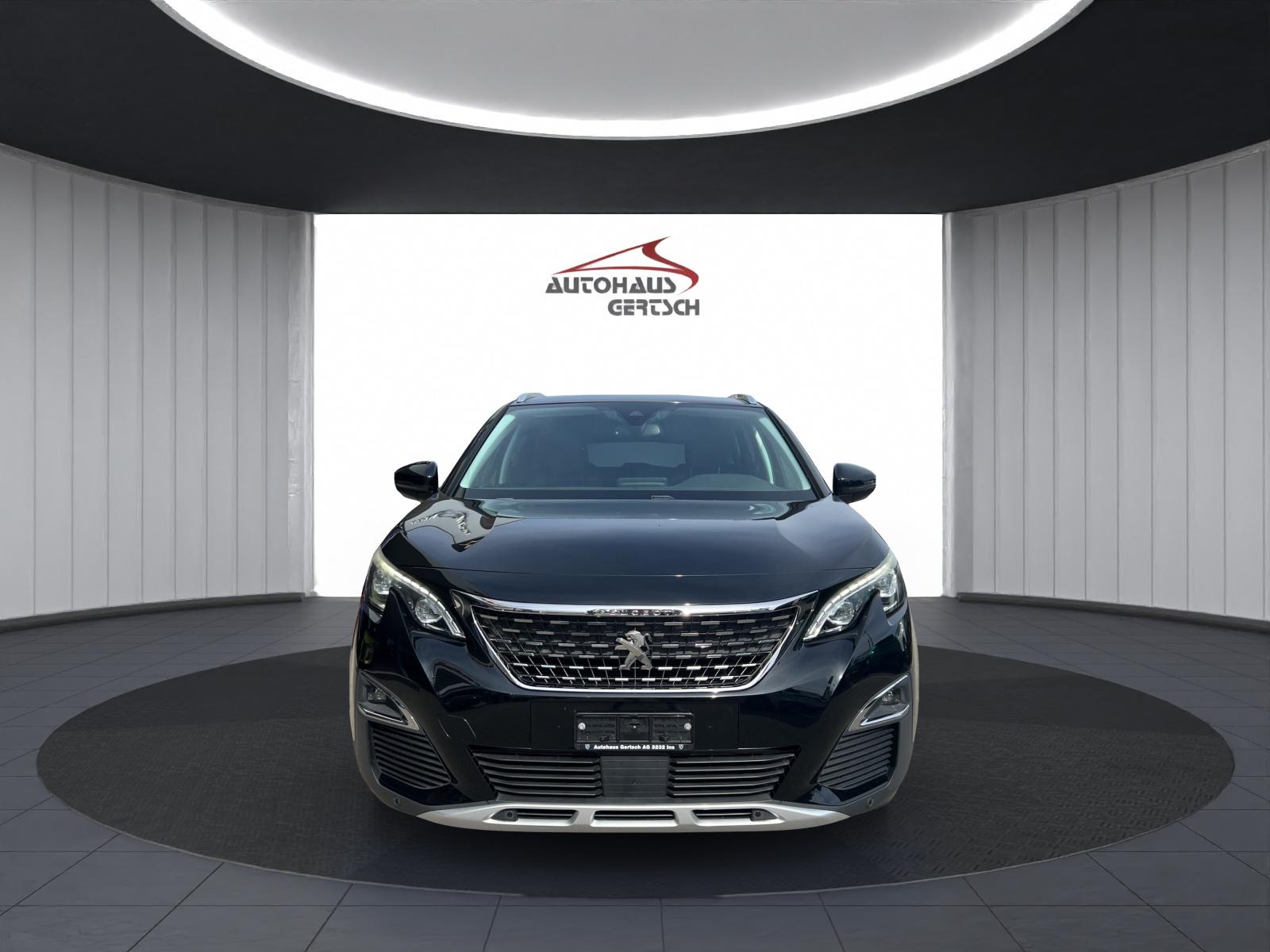 PEUGEOT 3008 1.2 PureTech Allure-image-1