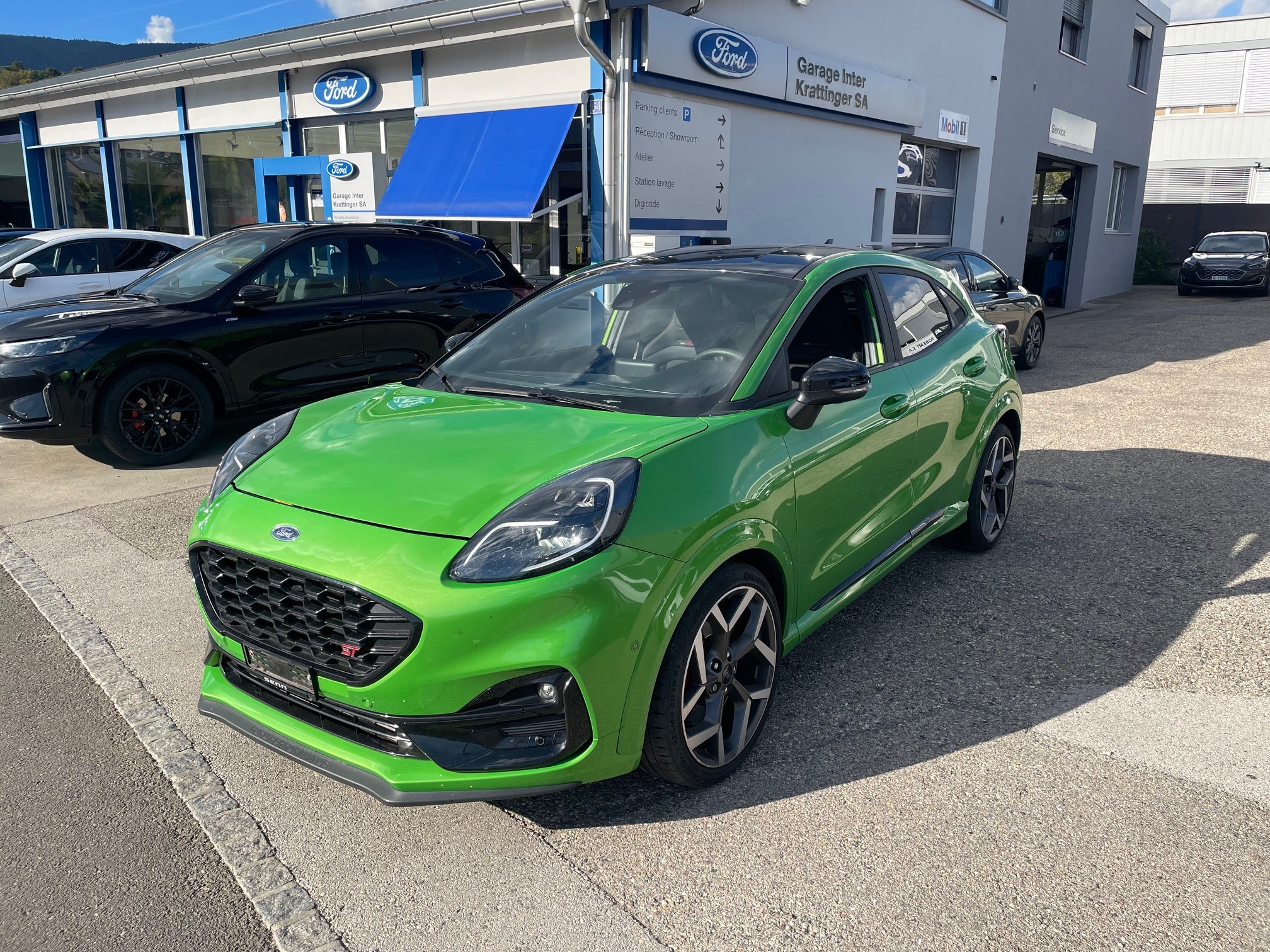 Car photo