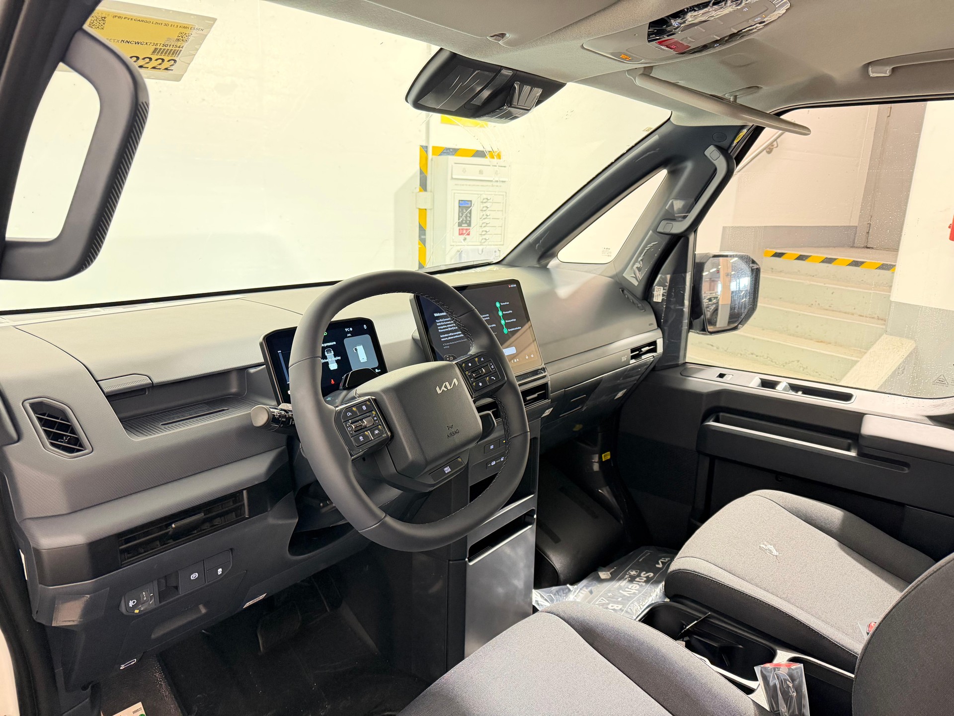 KIA PV5 Cargo 51.5 kWh Essential-image-4