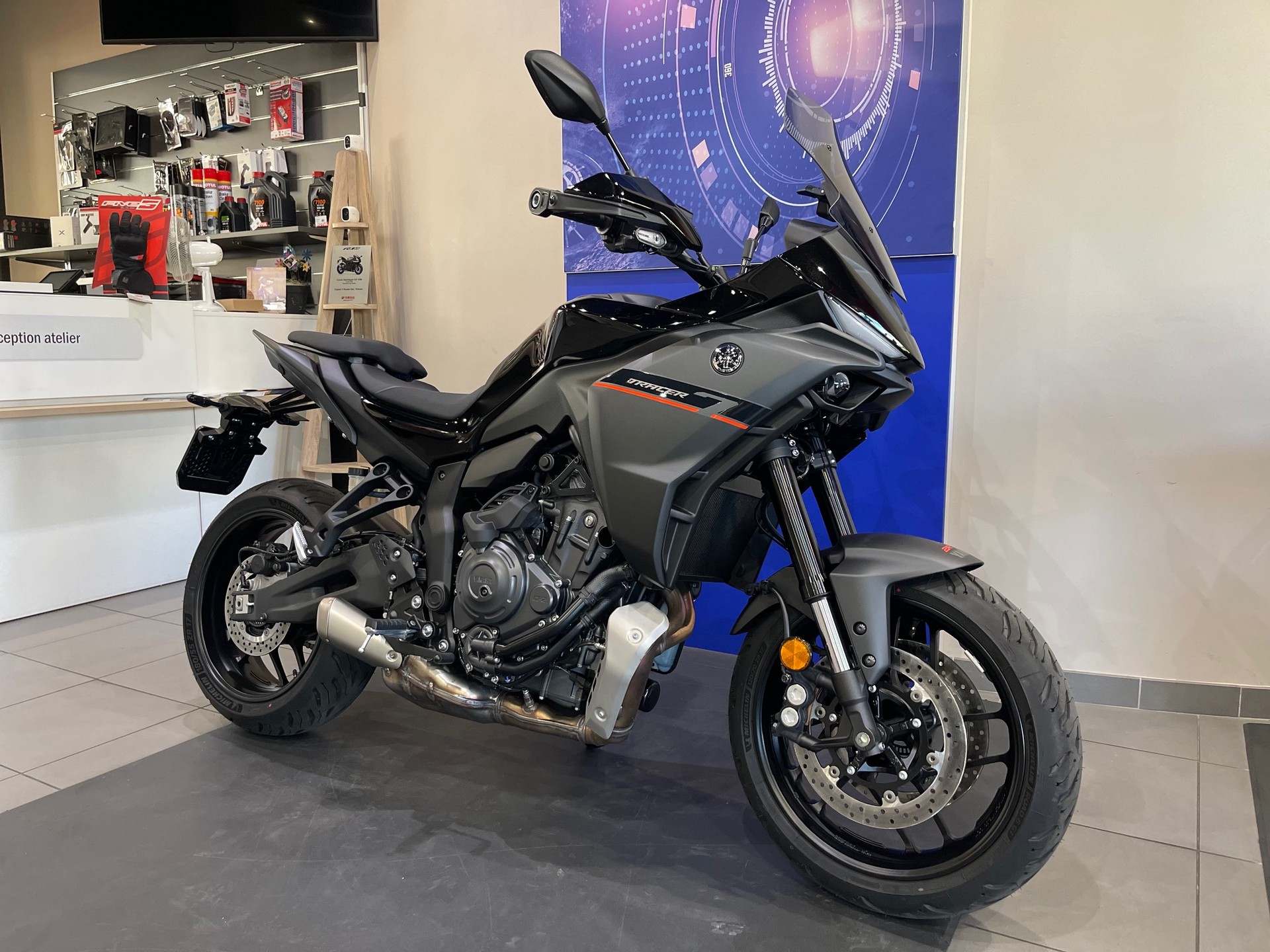 YAMAHA Tracer 7 Y-AMT (35kW)-showroom-element-2
