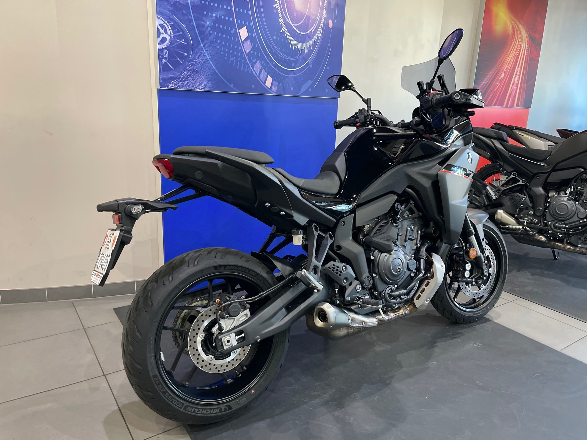 YAMAHA Tracer 7 Y-AMT (35kW)-showroom-element-3