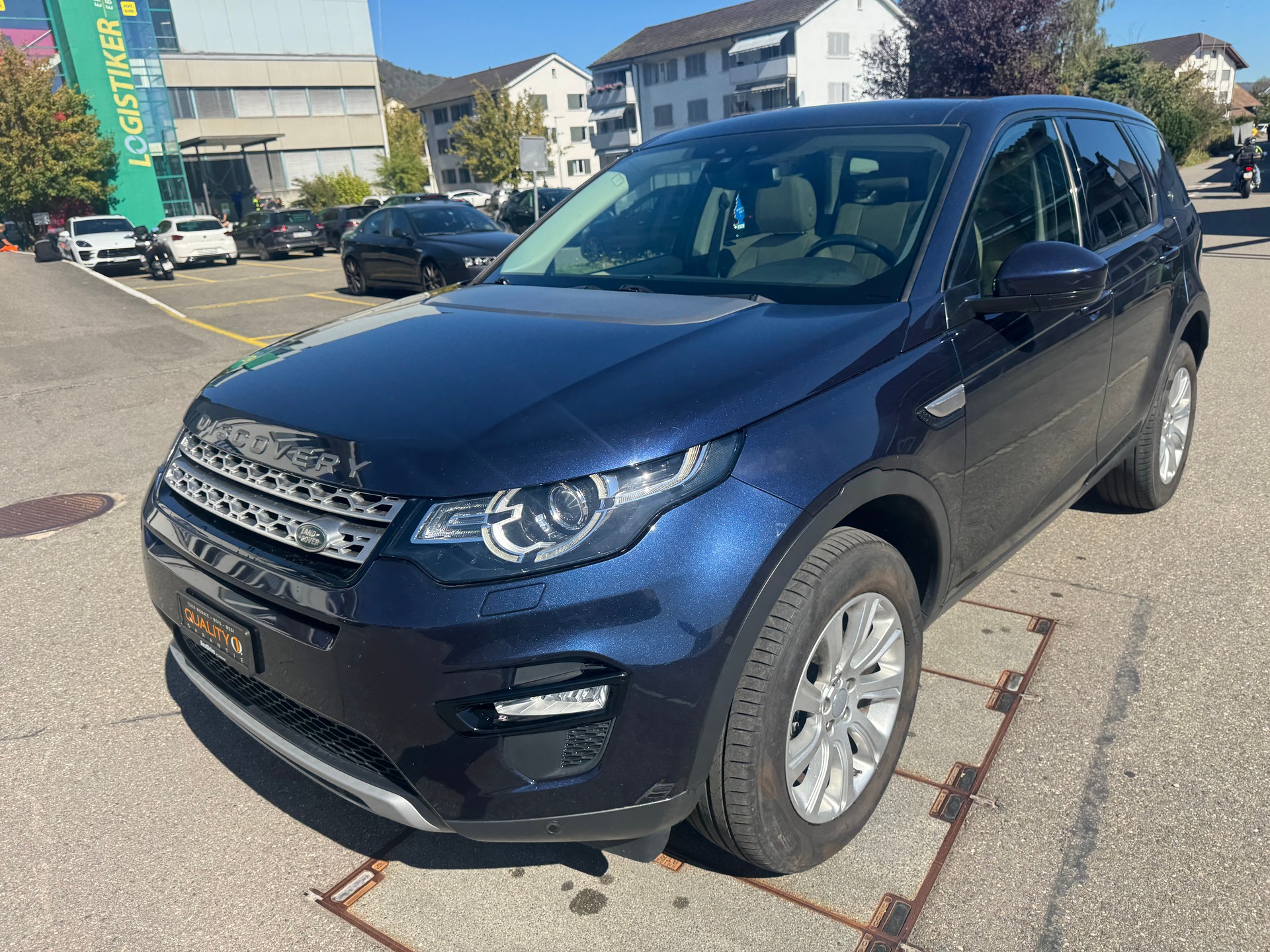 LAND ROVER Discovery Sport 2.0 TD4 HSE AT9-image-7