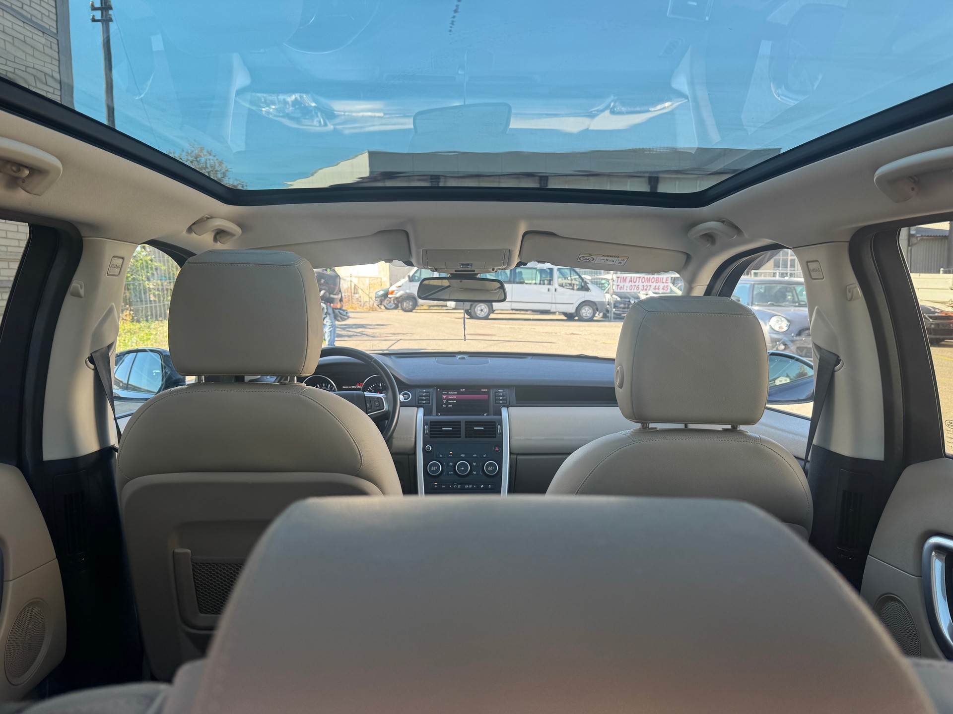 LAND ROVER Discovery Sport 2.0 TD4 HSE AT9-image-14