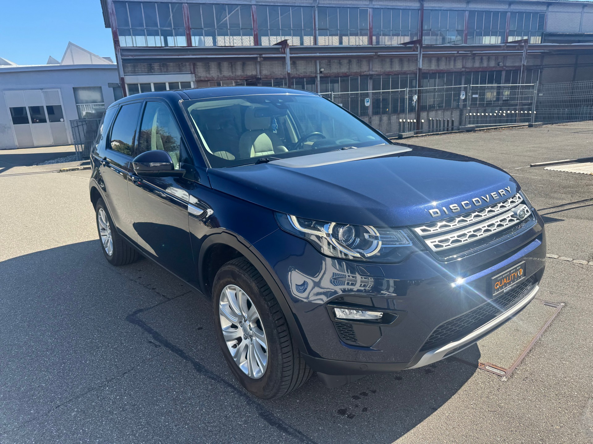 LAND ROVER Discovery Sport 2.0 TD4 HSE AT9-image-2