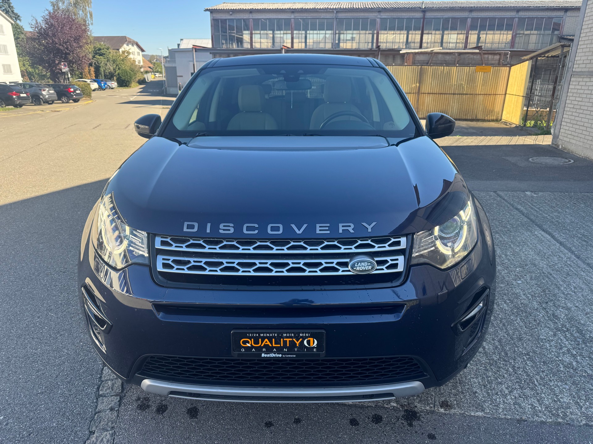 LAND ROVER Discovery Sport 2.0 TD4 HSE AT9-image-9