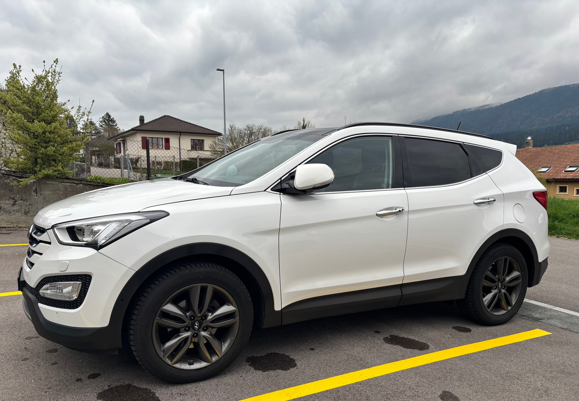 HYUNDAI 2.2 CRDi Amplia 7P-image-2